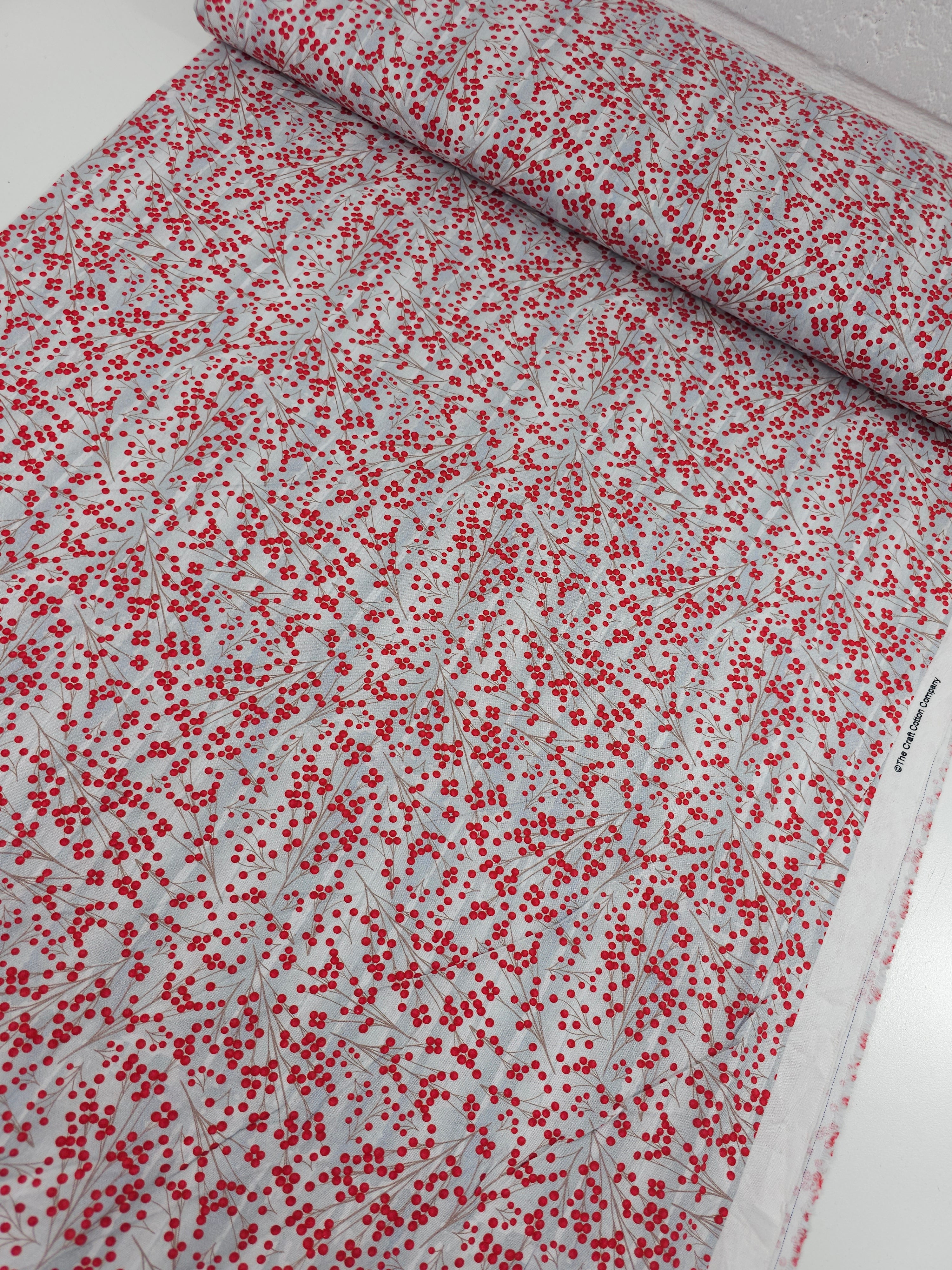 Winter Frost Cranberries 100% Cotton