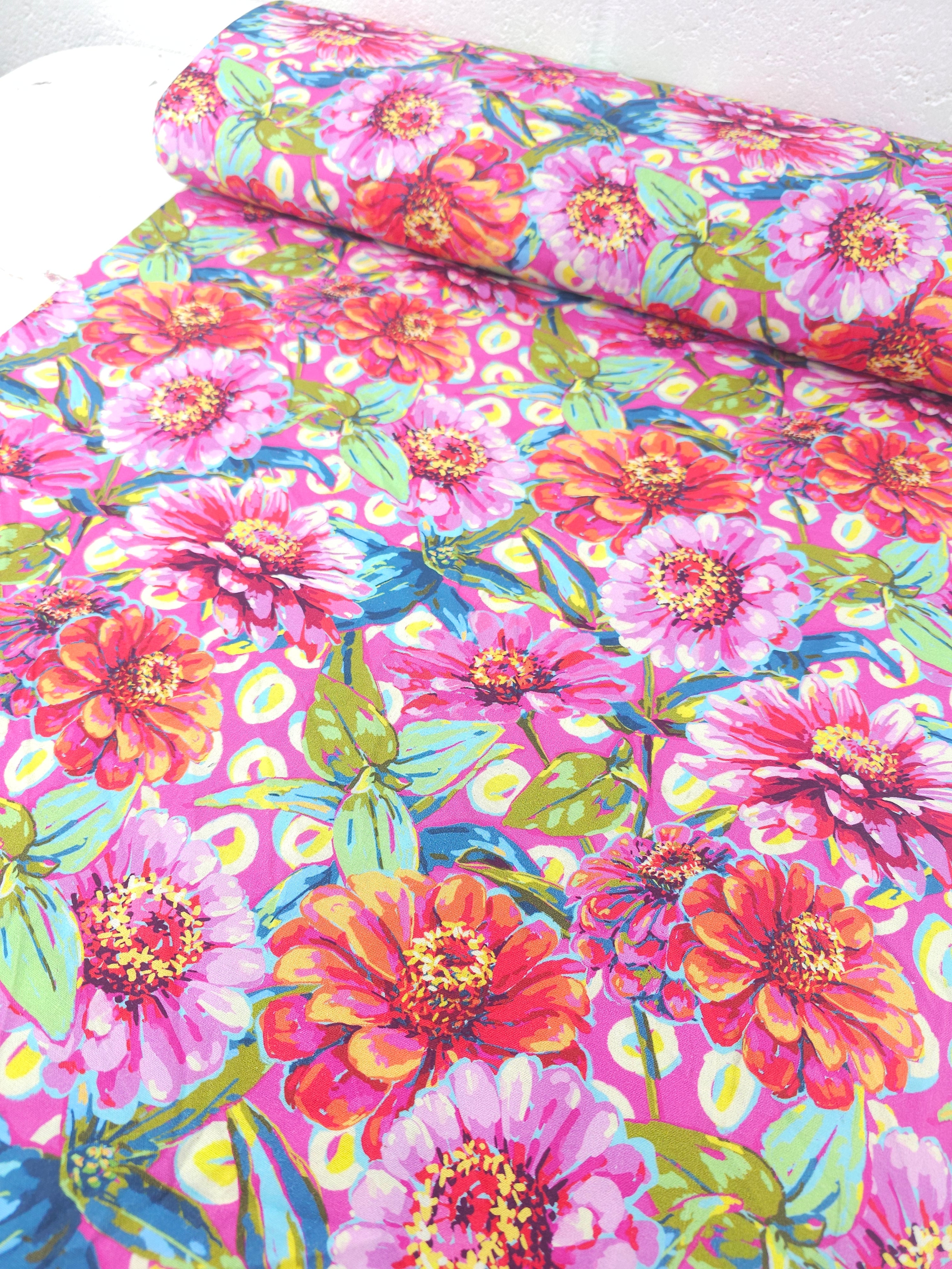 Pink Vibrant Giant Zinnias Floral 100% Cotton - Odile Bailloeul