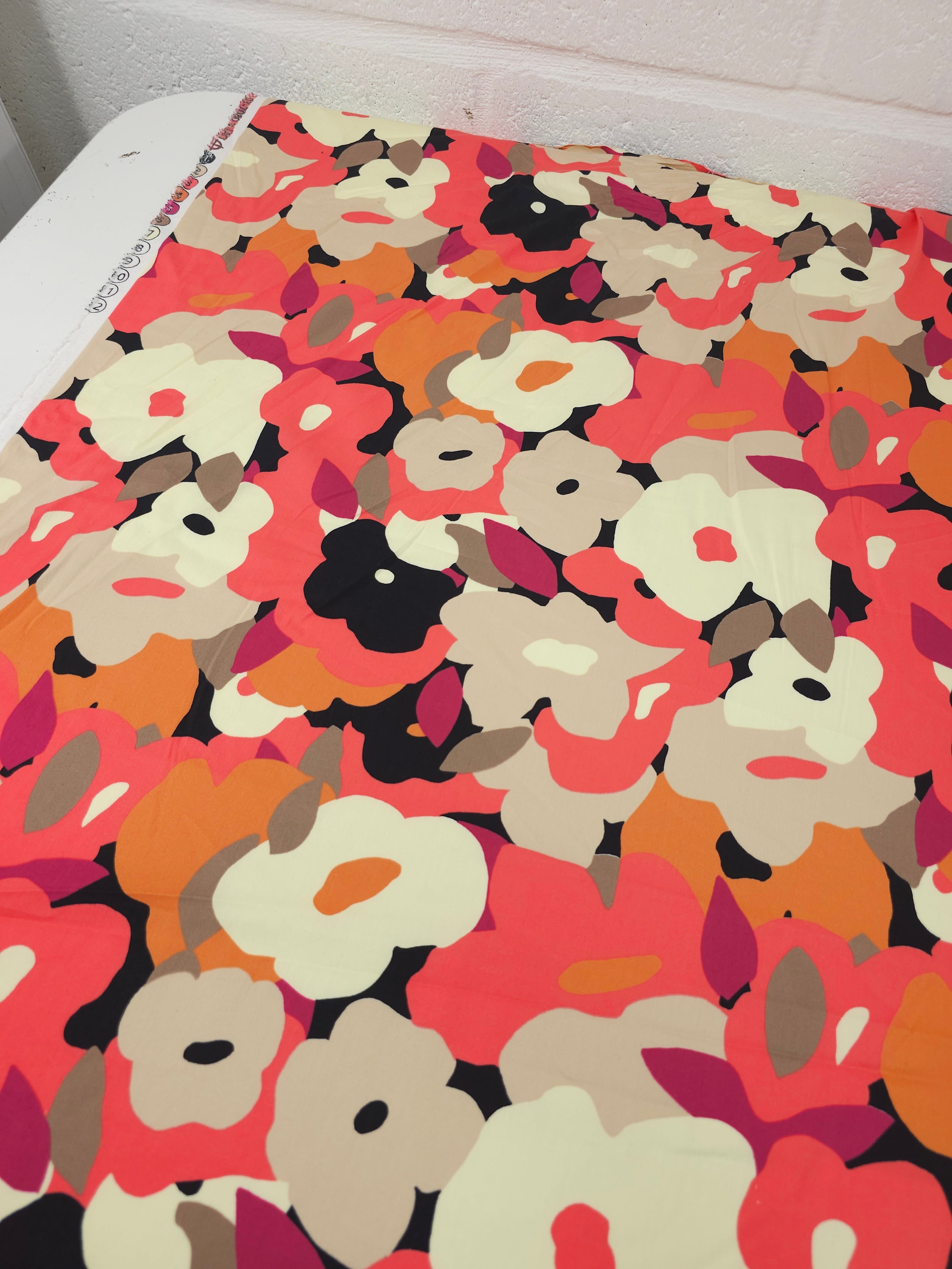 Pink/Cream Pop Floral Outline Lightweight Stretch Cotton