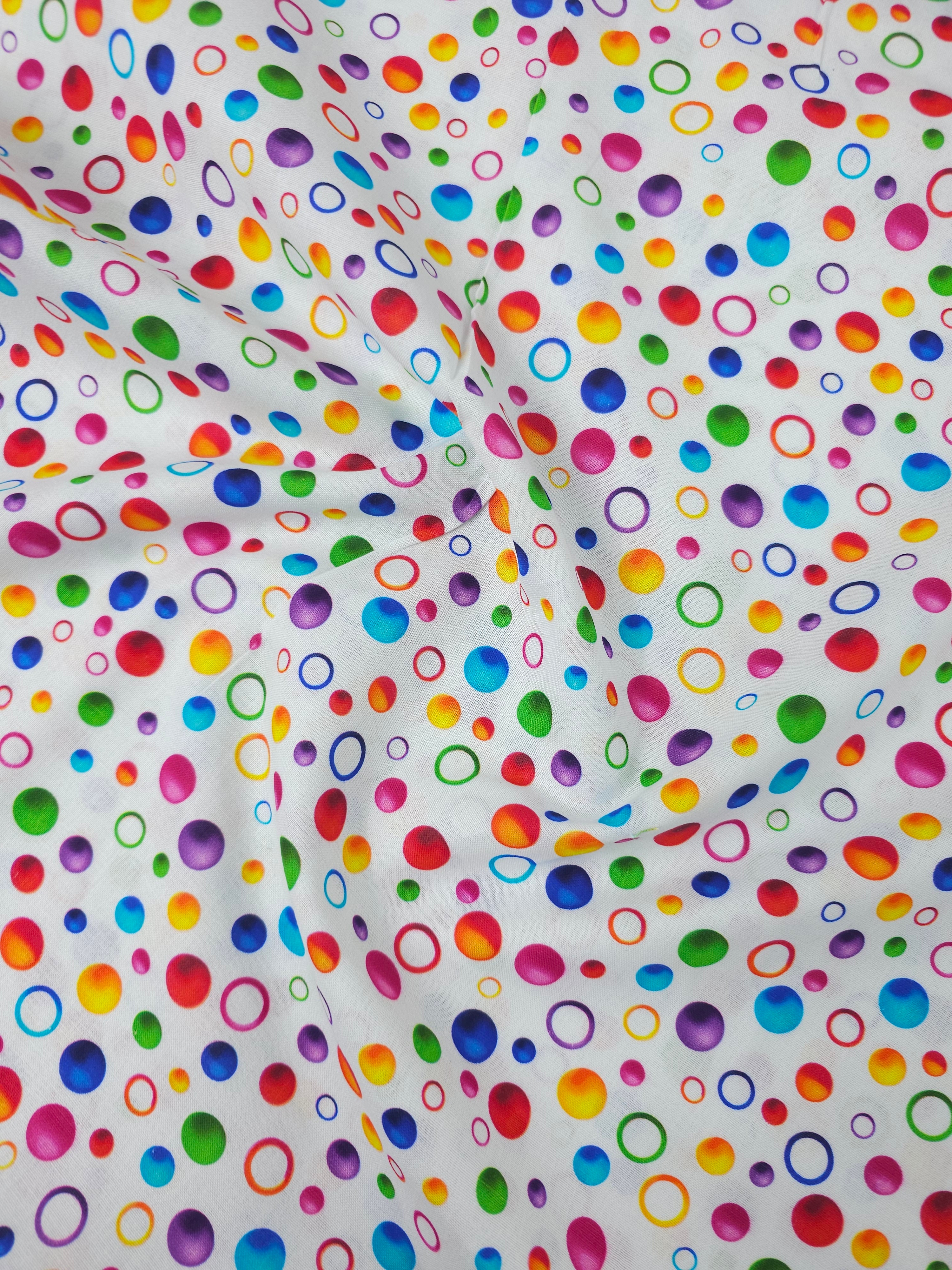 Multicolour White Bubble 100% Cotton - Joann