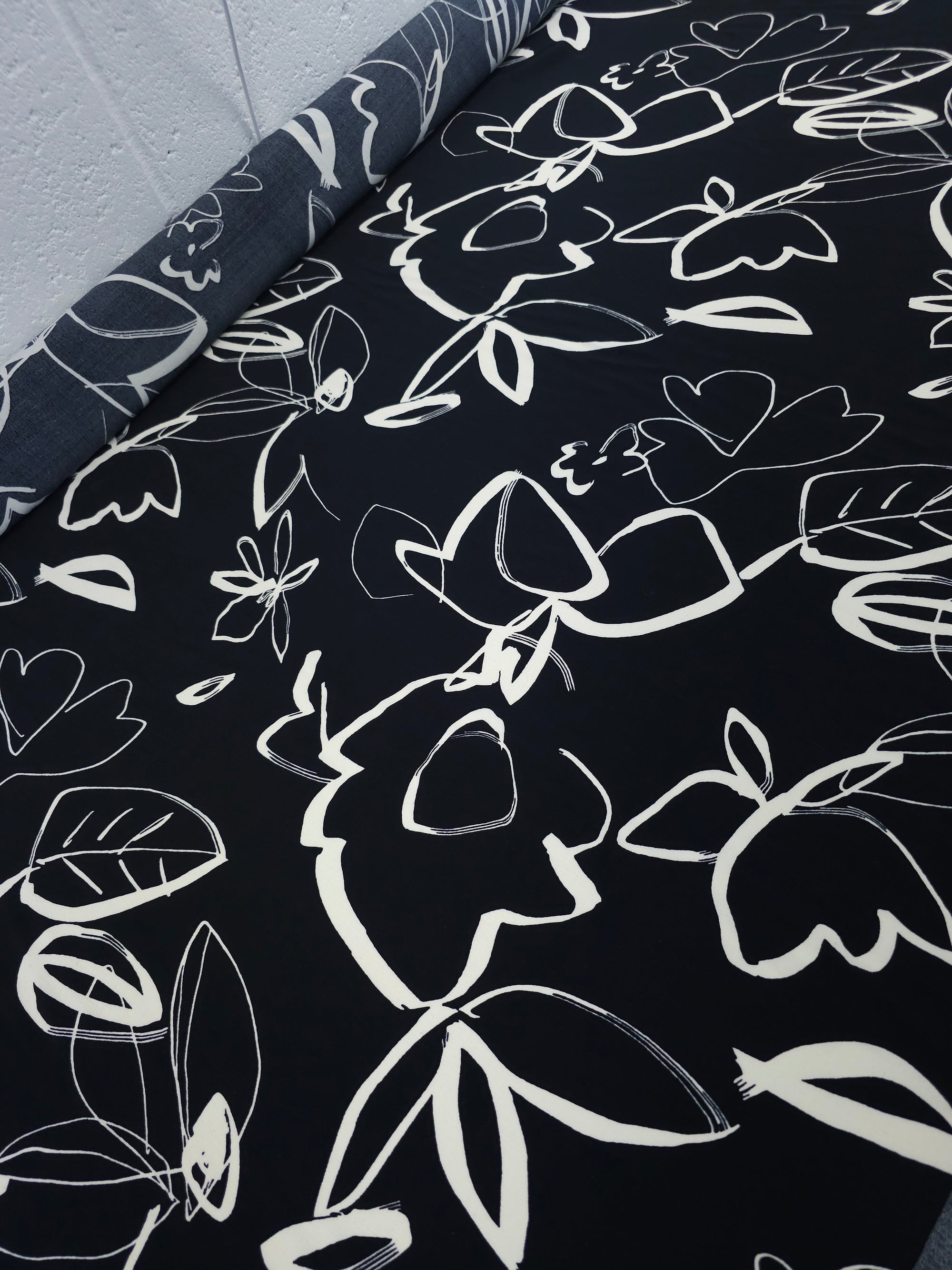 Black/Ivory Spaced Floral Sketch Viscose Crepe