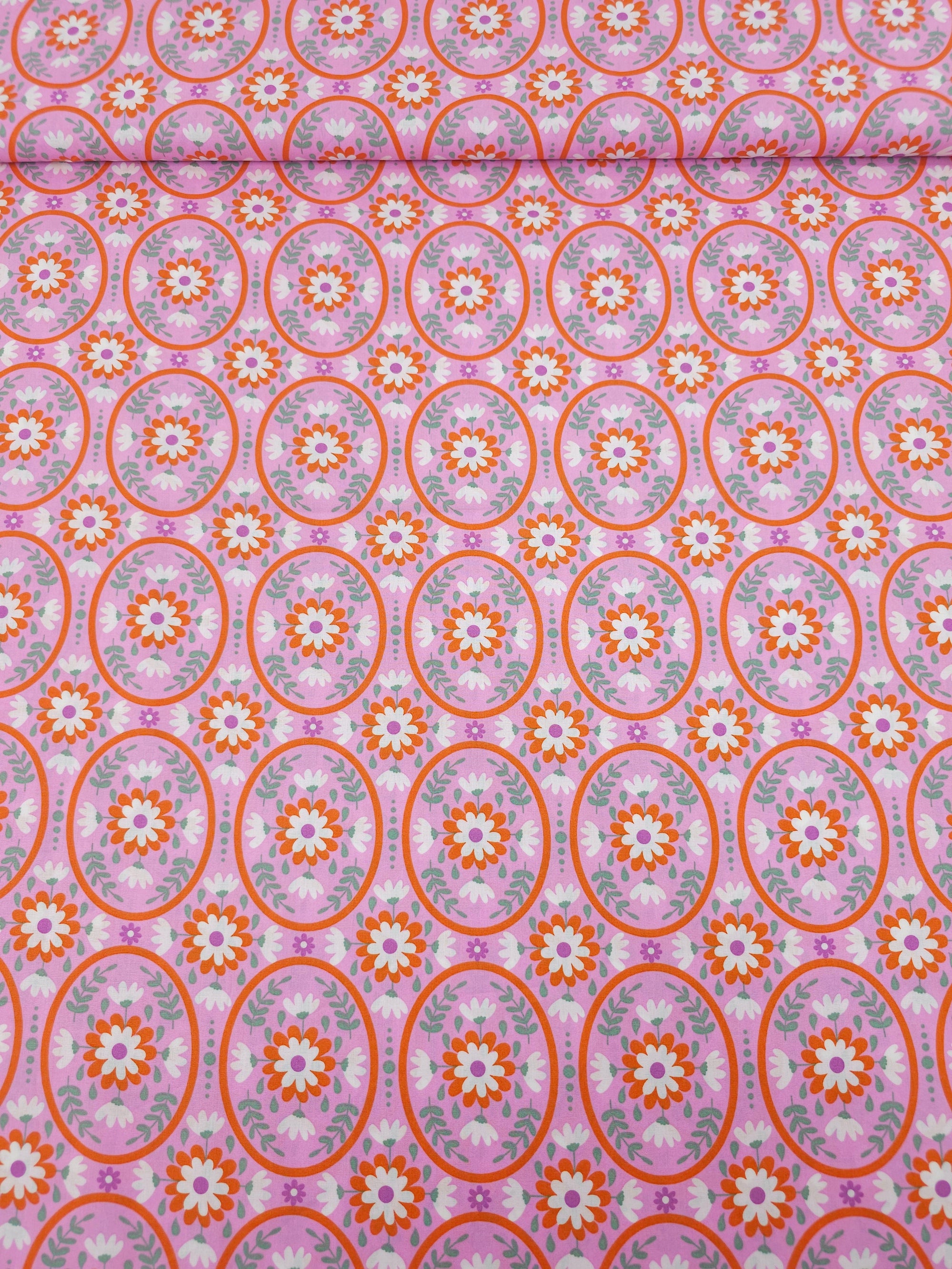 Pink/Orange Puff Floral Oval Lightweight Cotton 57"