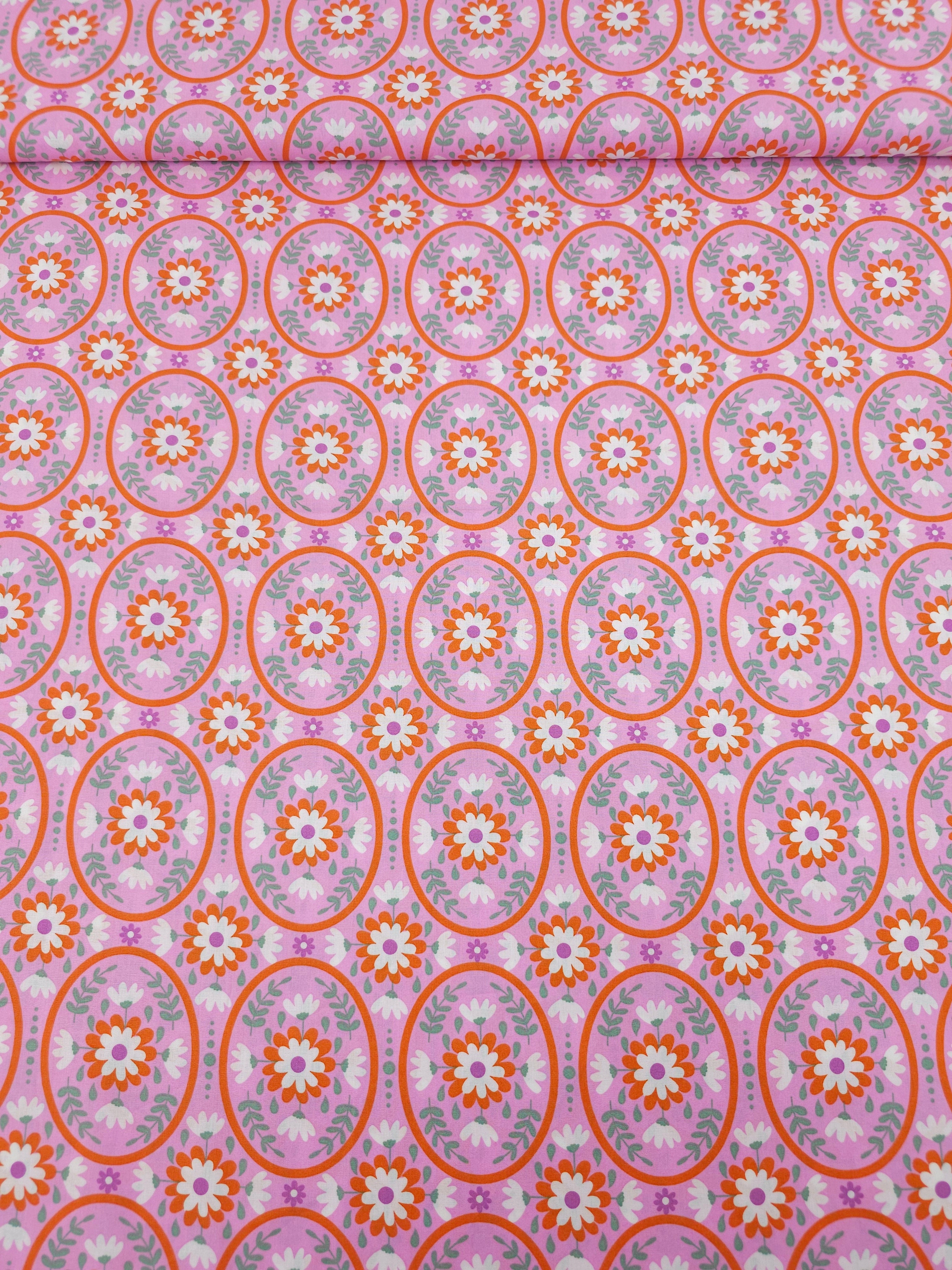 Pink/Orange Puff Floral Oval Lightweight Cotton 57"