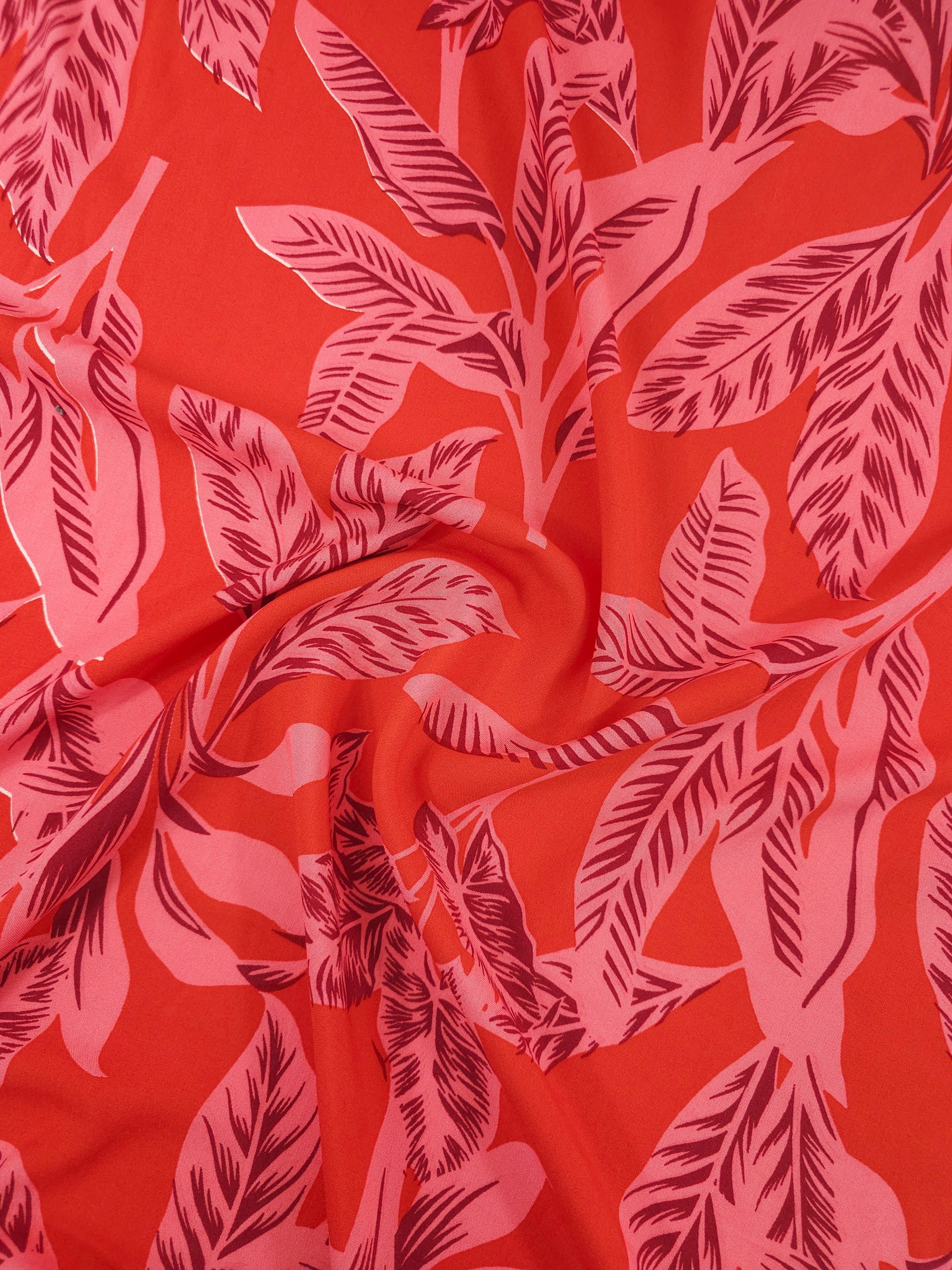 Pinky Mauve/Red Large Leaf Viscose Challis