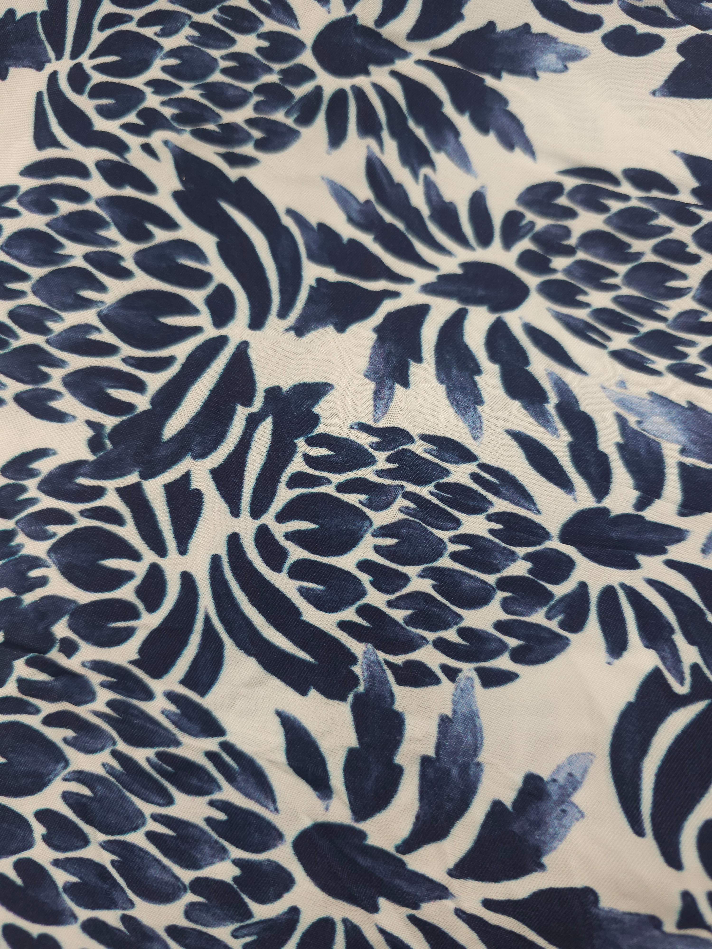 Blue pineapples Viscose sateen- 4m piece