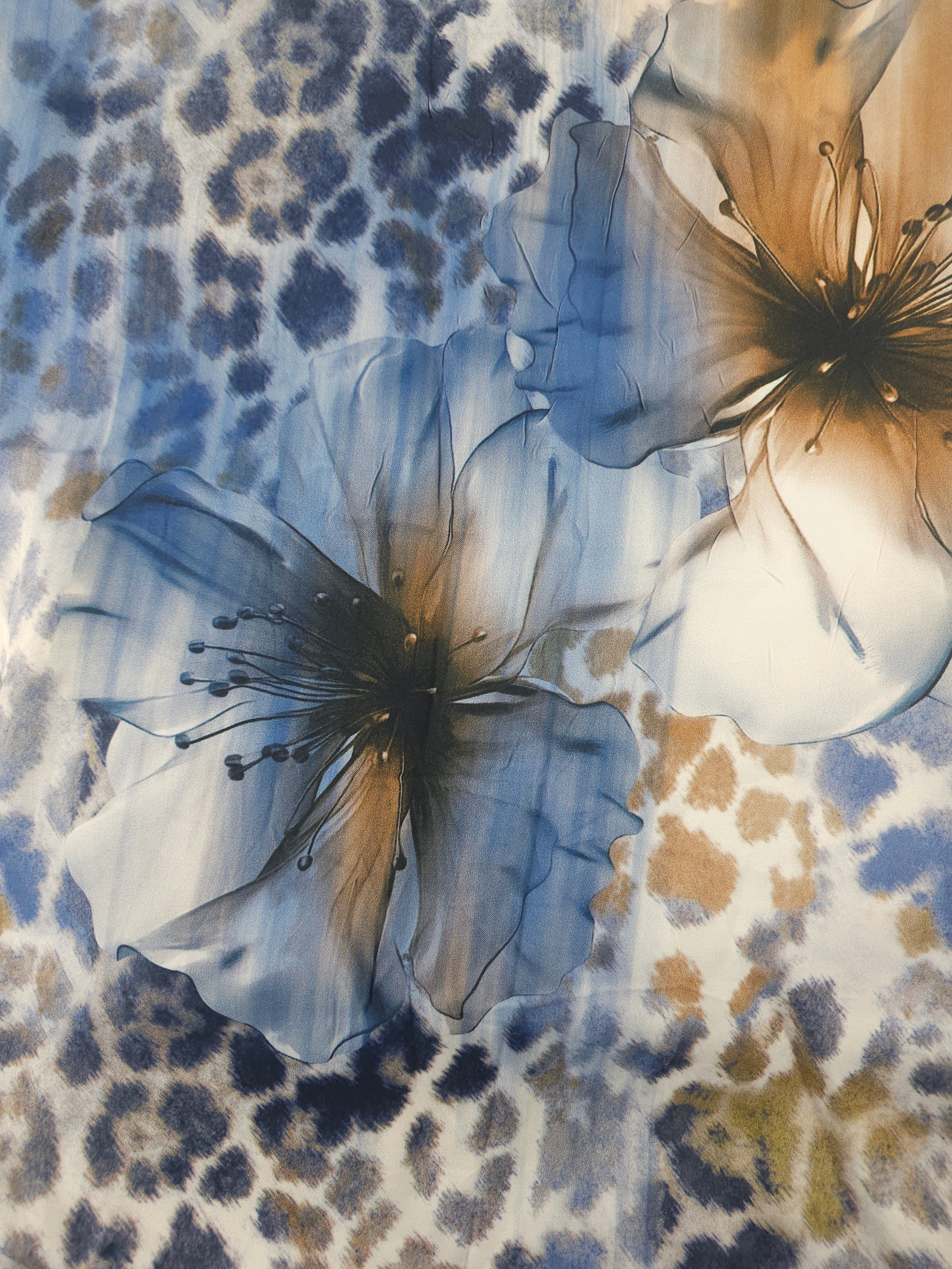 Blue cheetah flower Viscose sateen- 2m piece