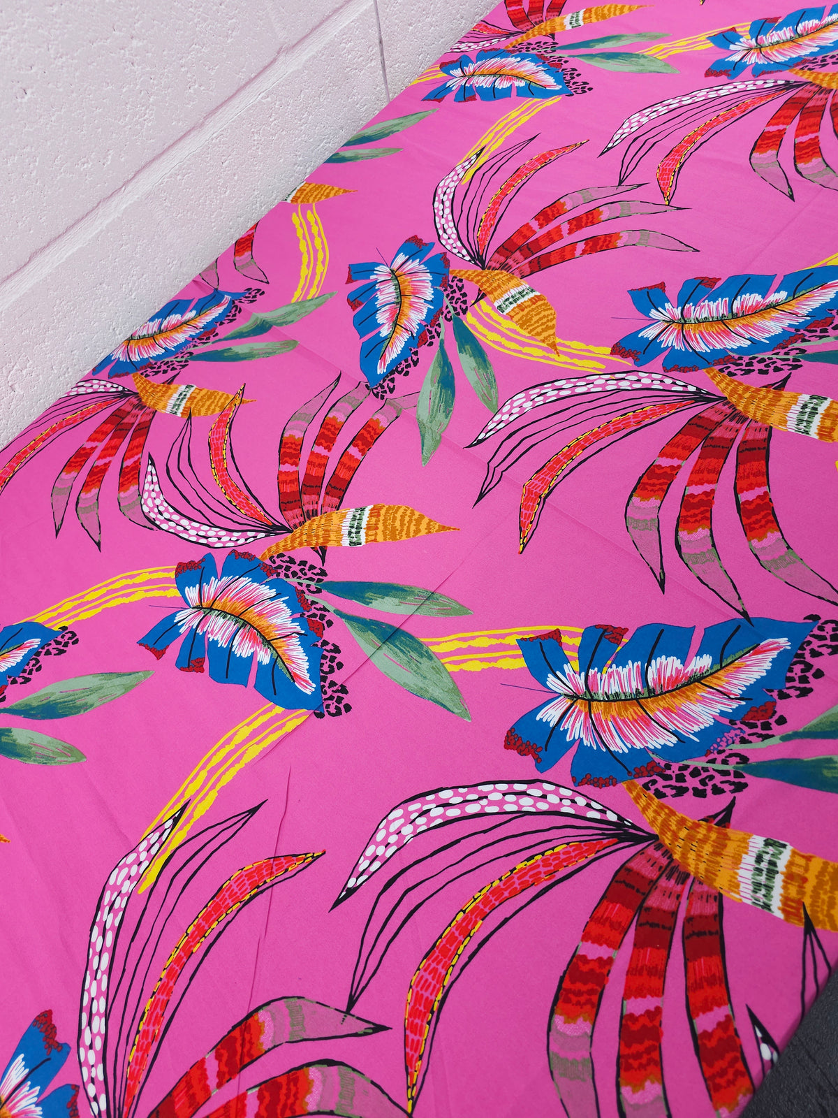 Fuchsia Pink Large Palm Leaf Fiesta Cotton - Promod