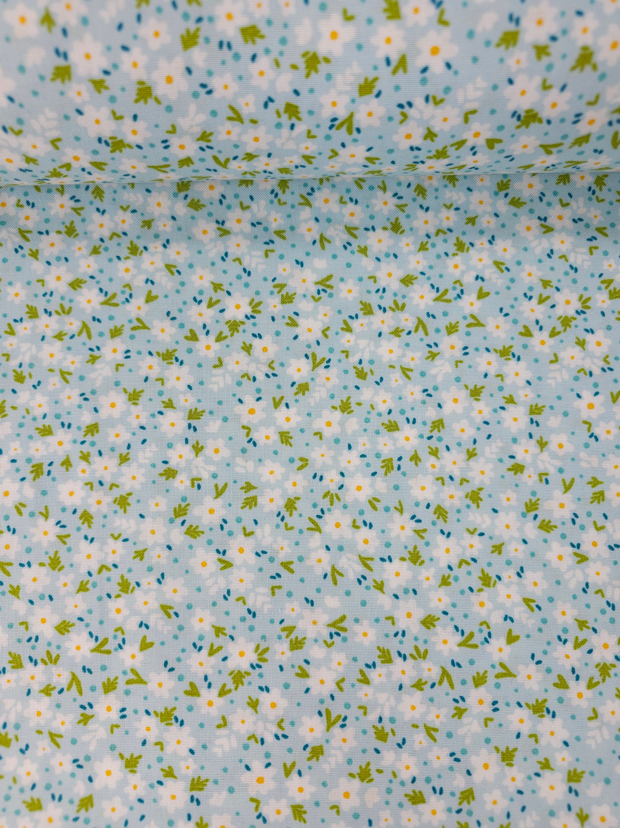 Light Blue Ditsy Daisy Party 100% Cotton