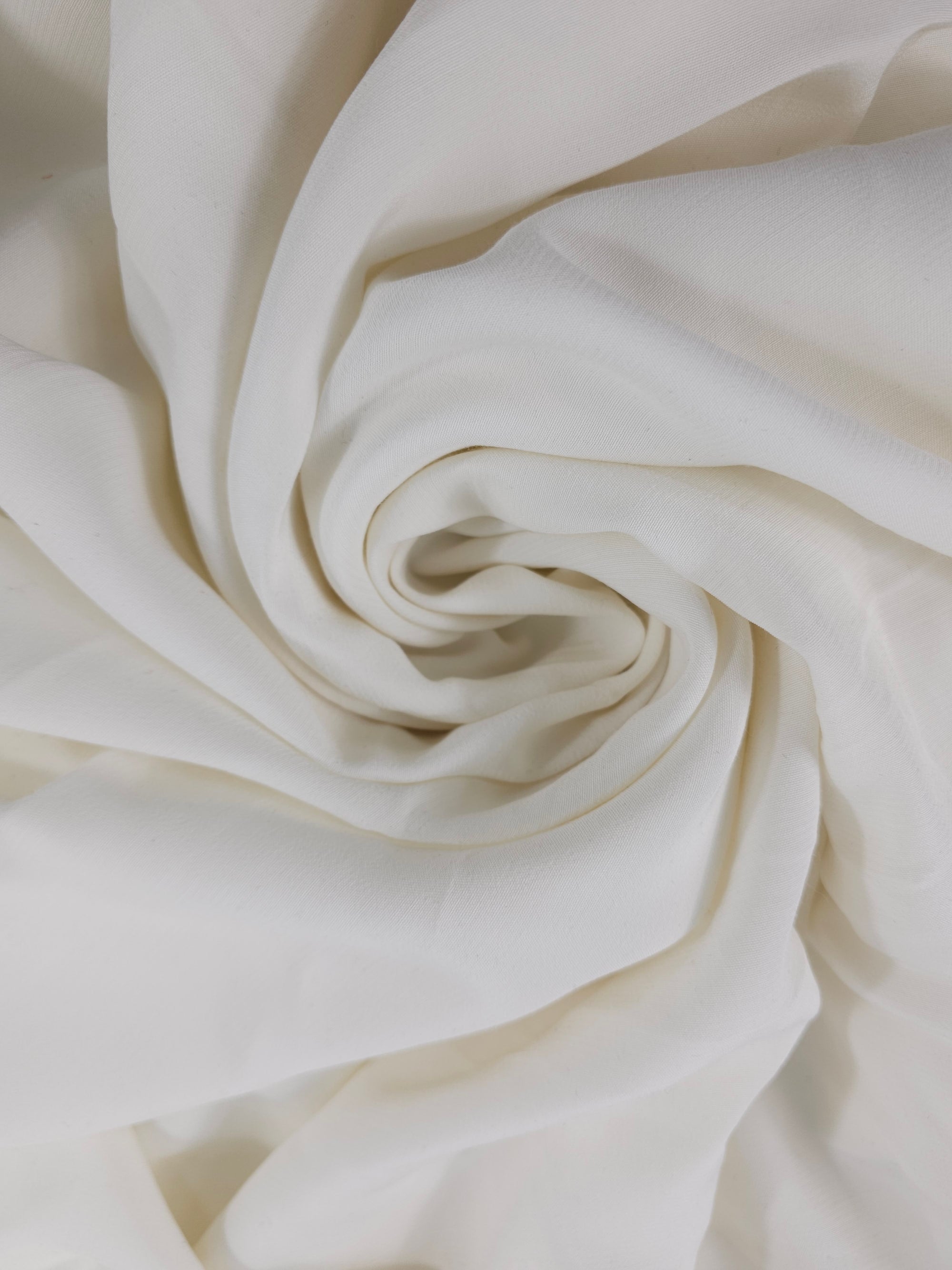 White Crepe Suiting - 2.5m Piece