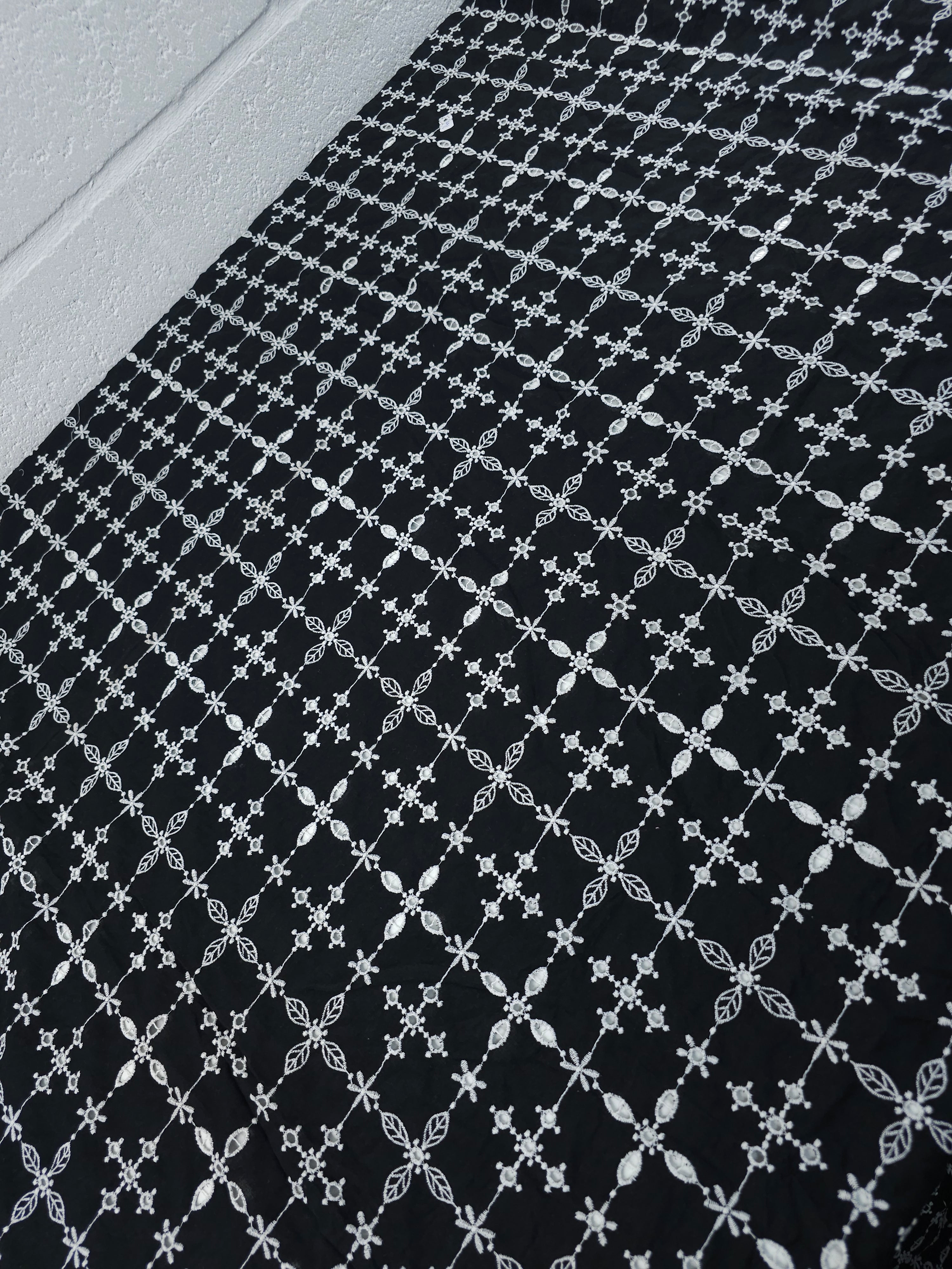 Black/White Damask Grid Fine Cotton Poplin Broderie Anglaise