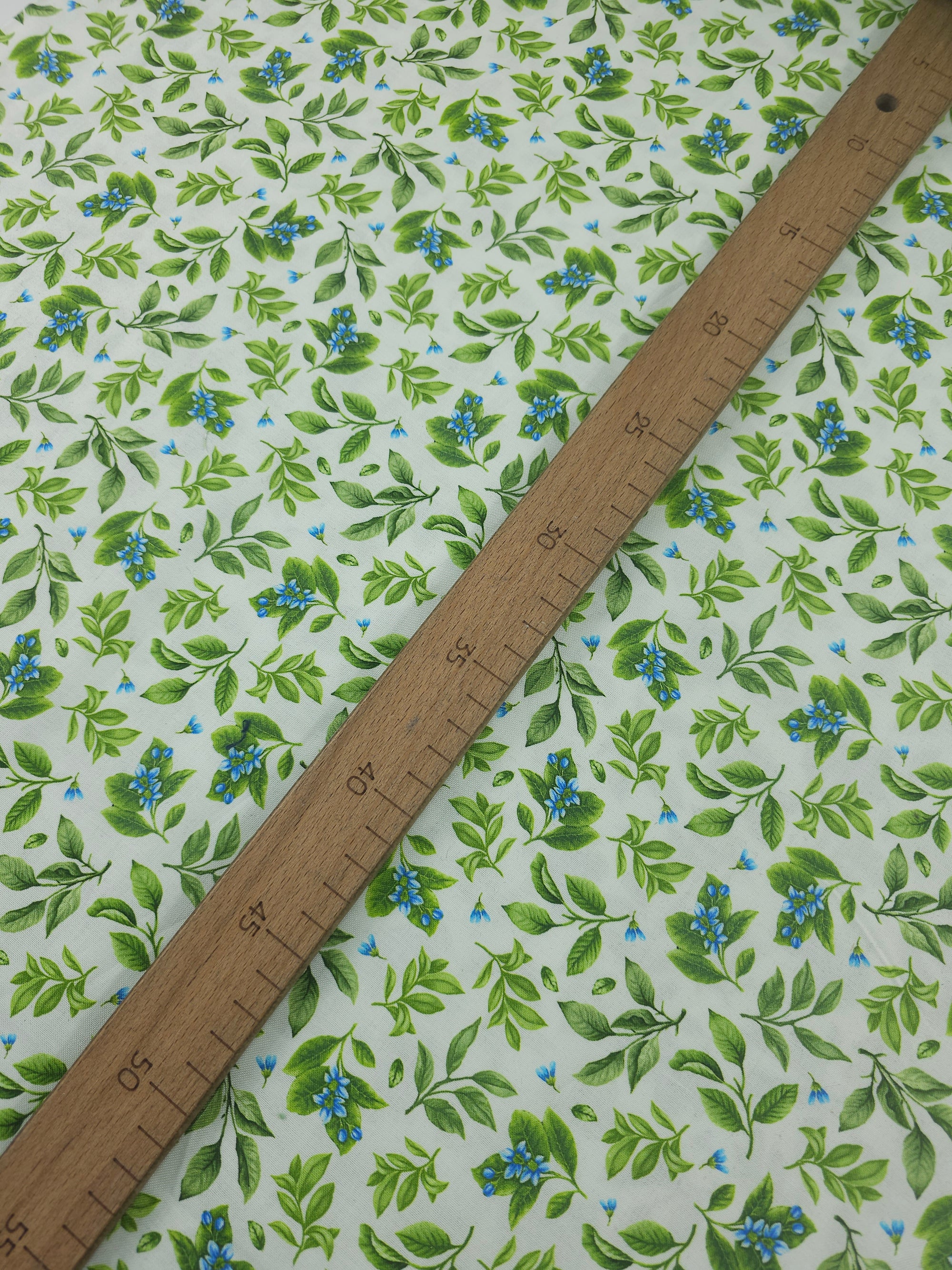 Light Green/Blue Leaf Floral 100% Cotton