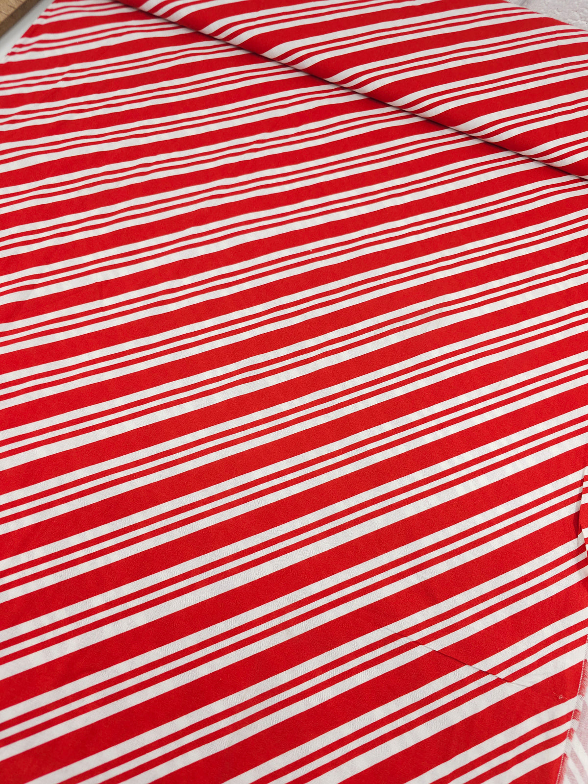 Red/White Diagonal Stripe 100% Cotton