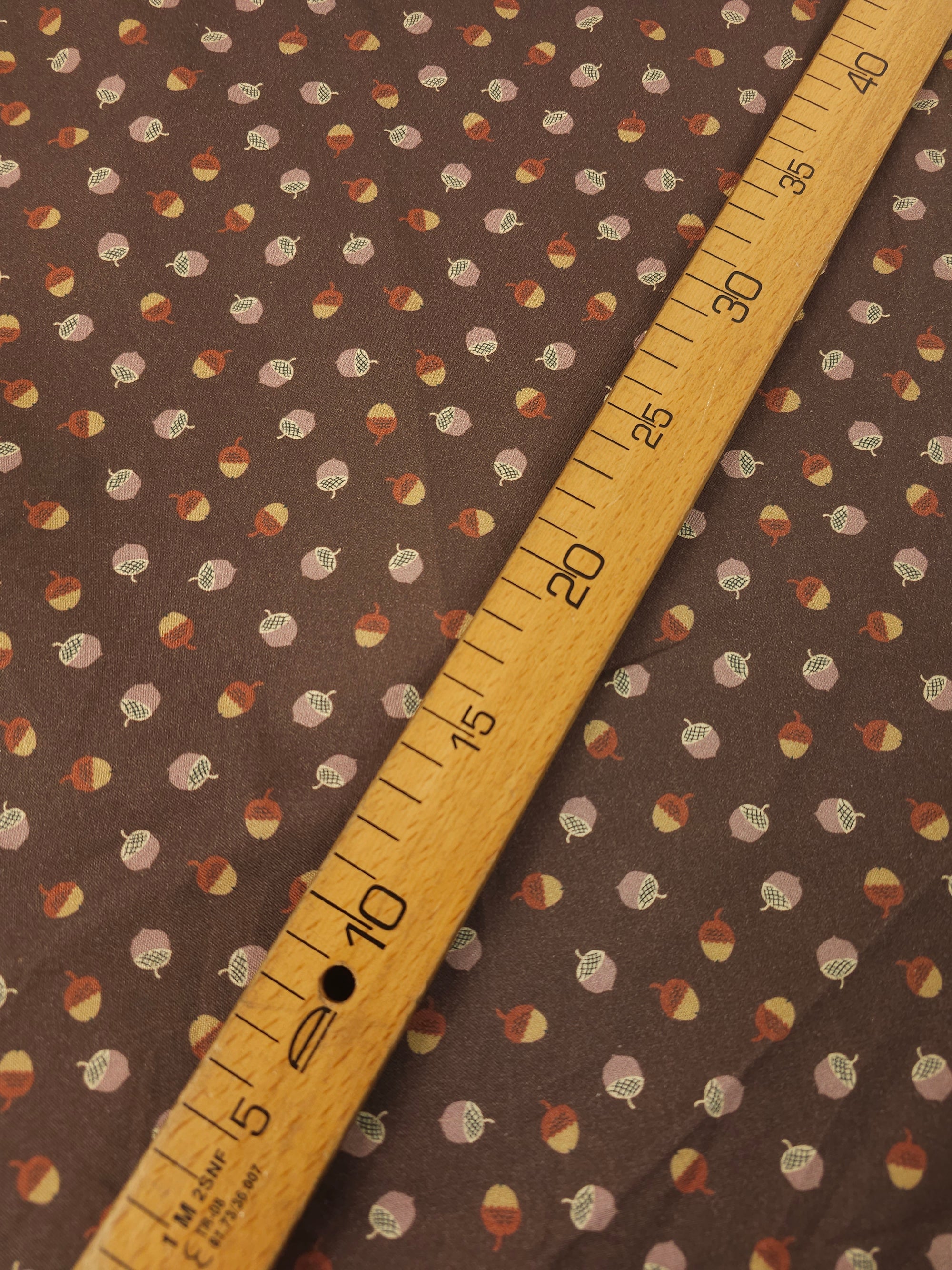 Brown Acorn Party 100% Cotton