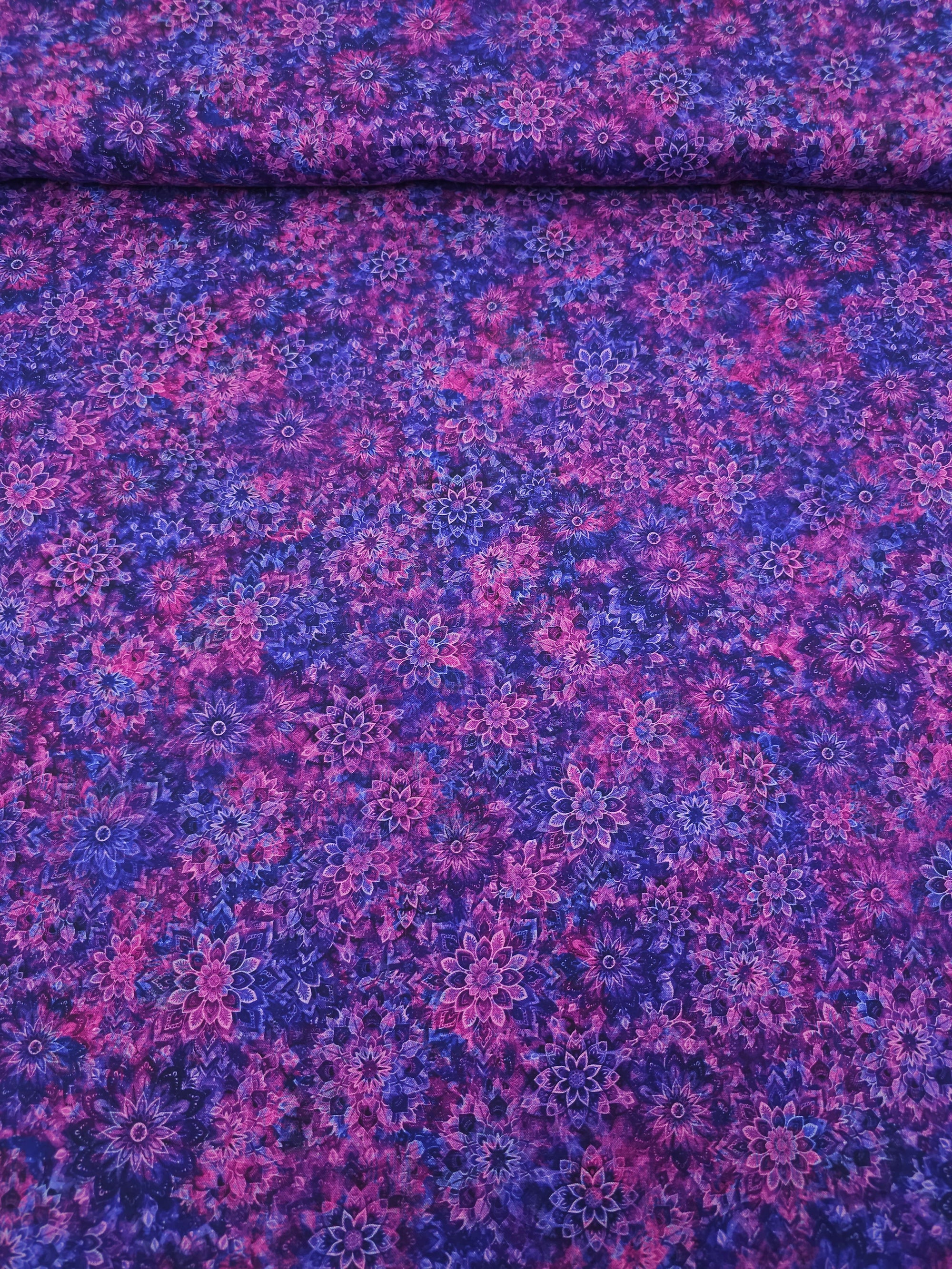 Purple/Pink Dancing Dahlias Kaleidoscope 100% Cotton 106" *EXTRA WIDE*