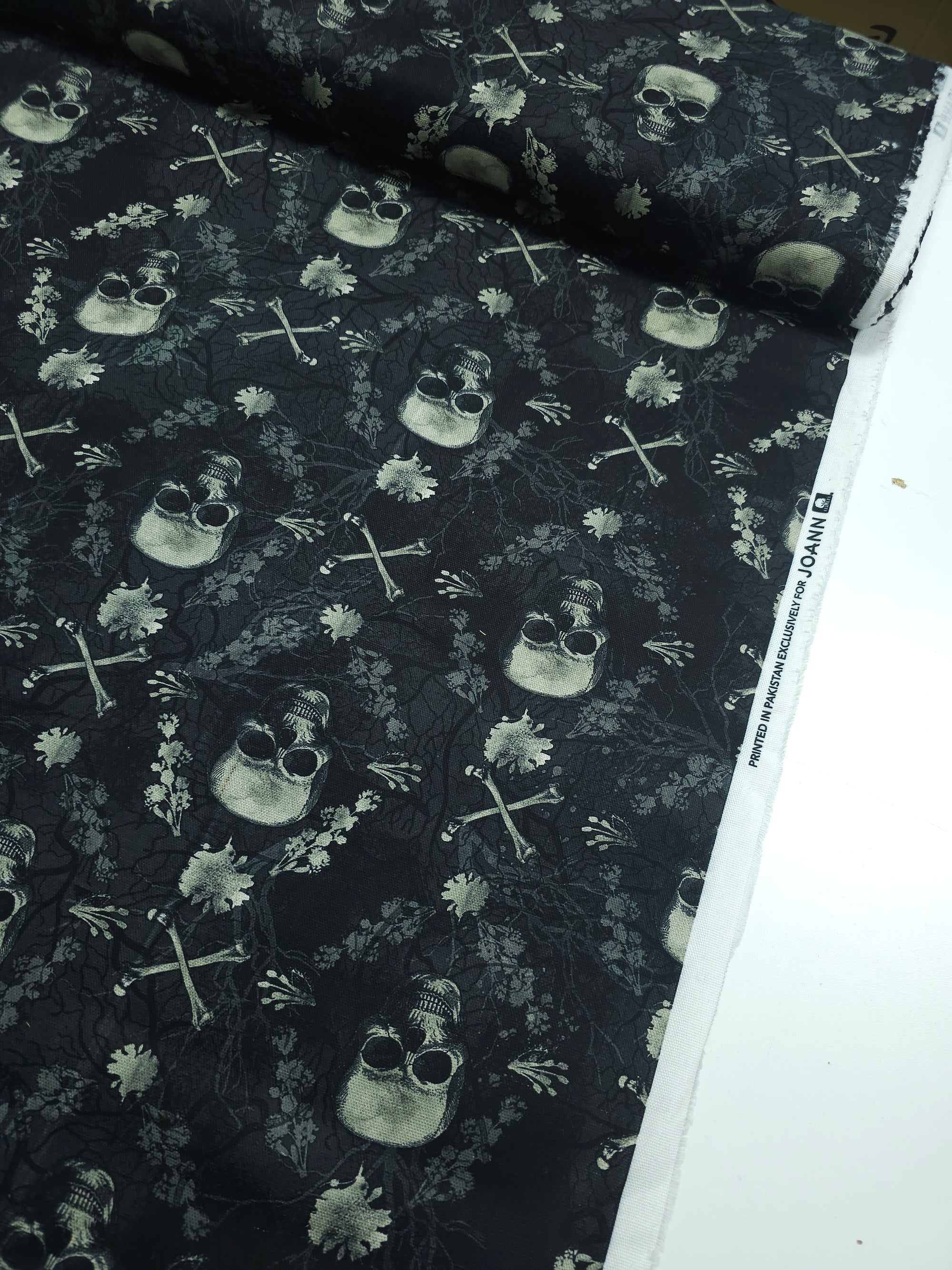 Skull & Bones 100% Cotton - Joann