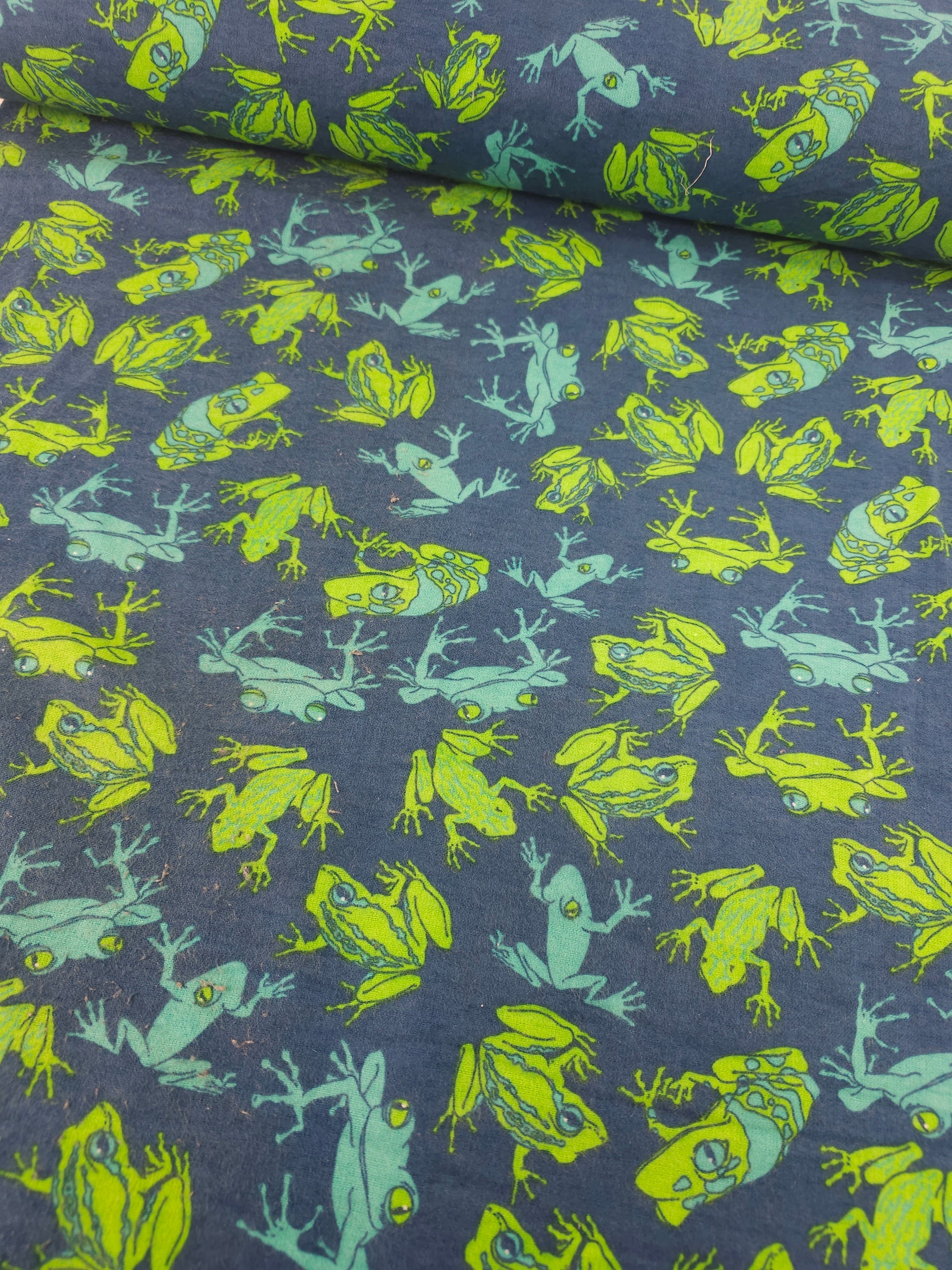 Jumping Frogs Lightweight Flannel Cotton