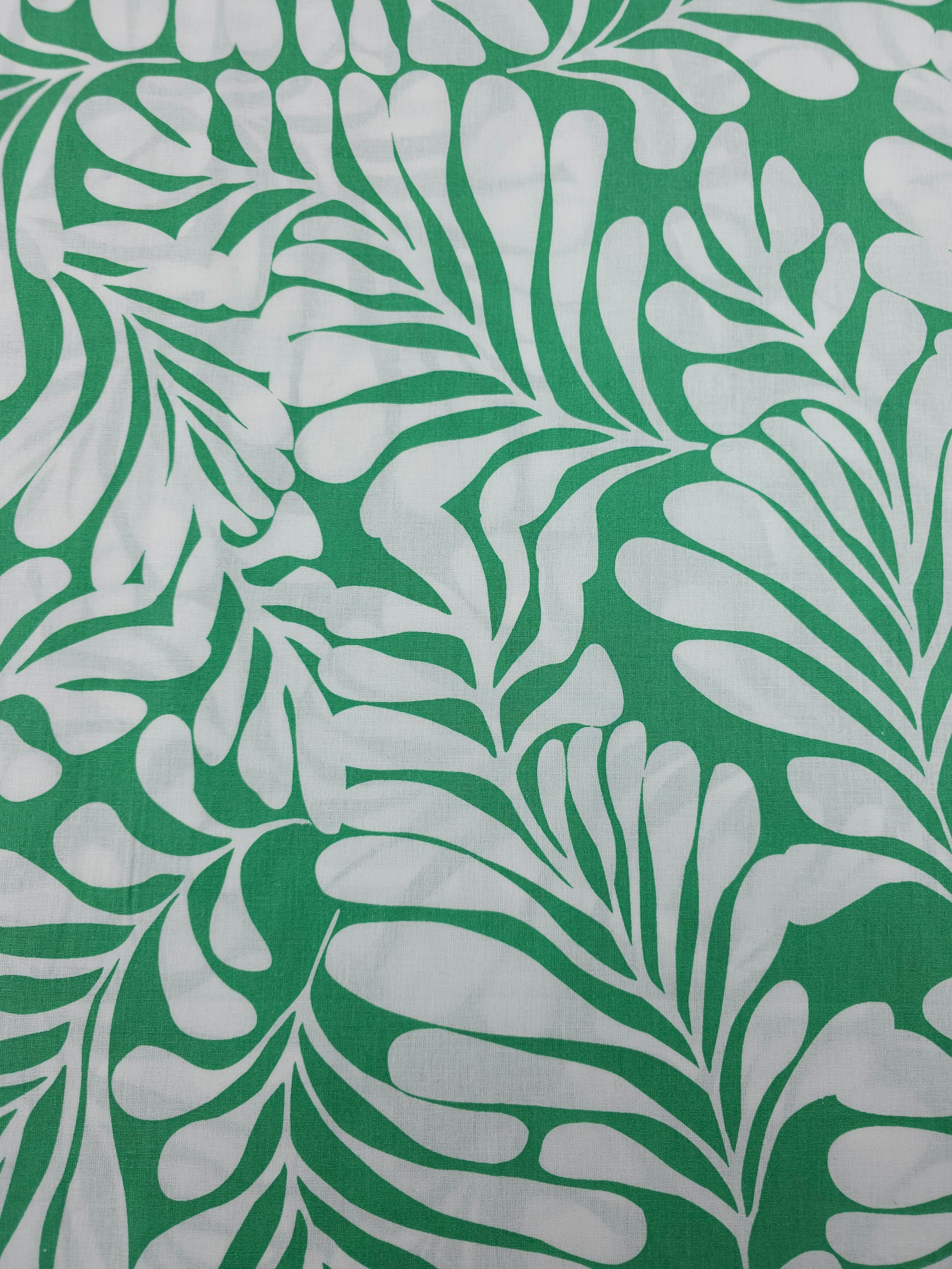 Green/White Palm Leaf Trail 100% Cotton 98" *EXTRA WIDE*