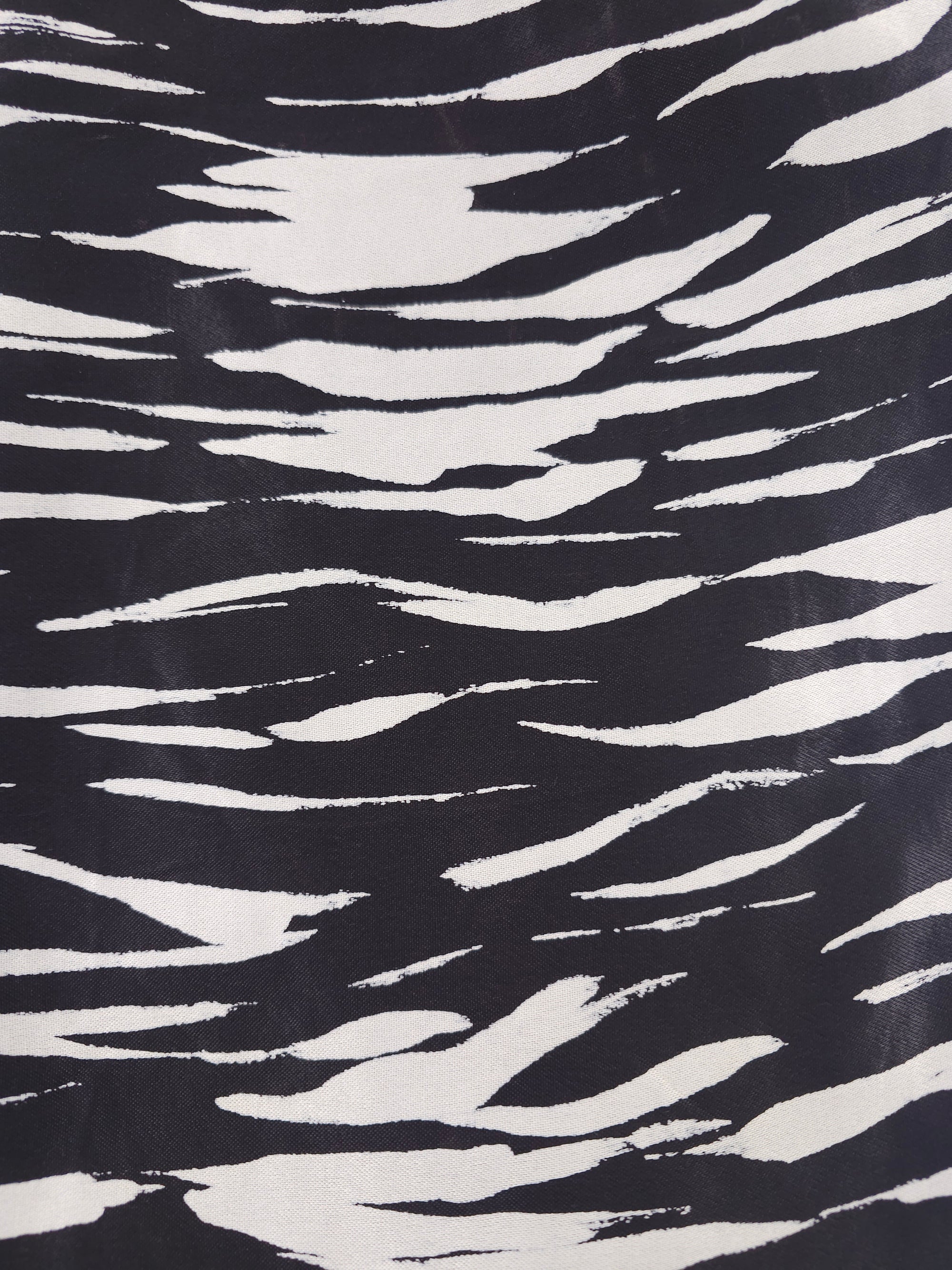 Inverted zebra Viscose sateen- 1.5m piece