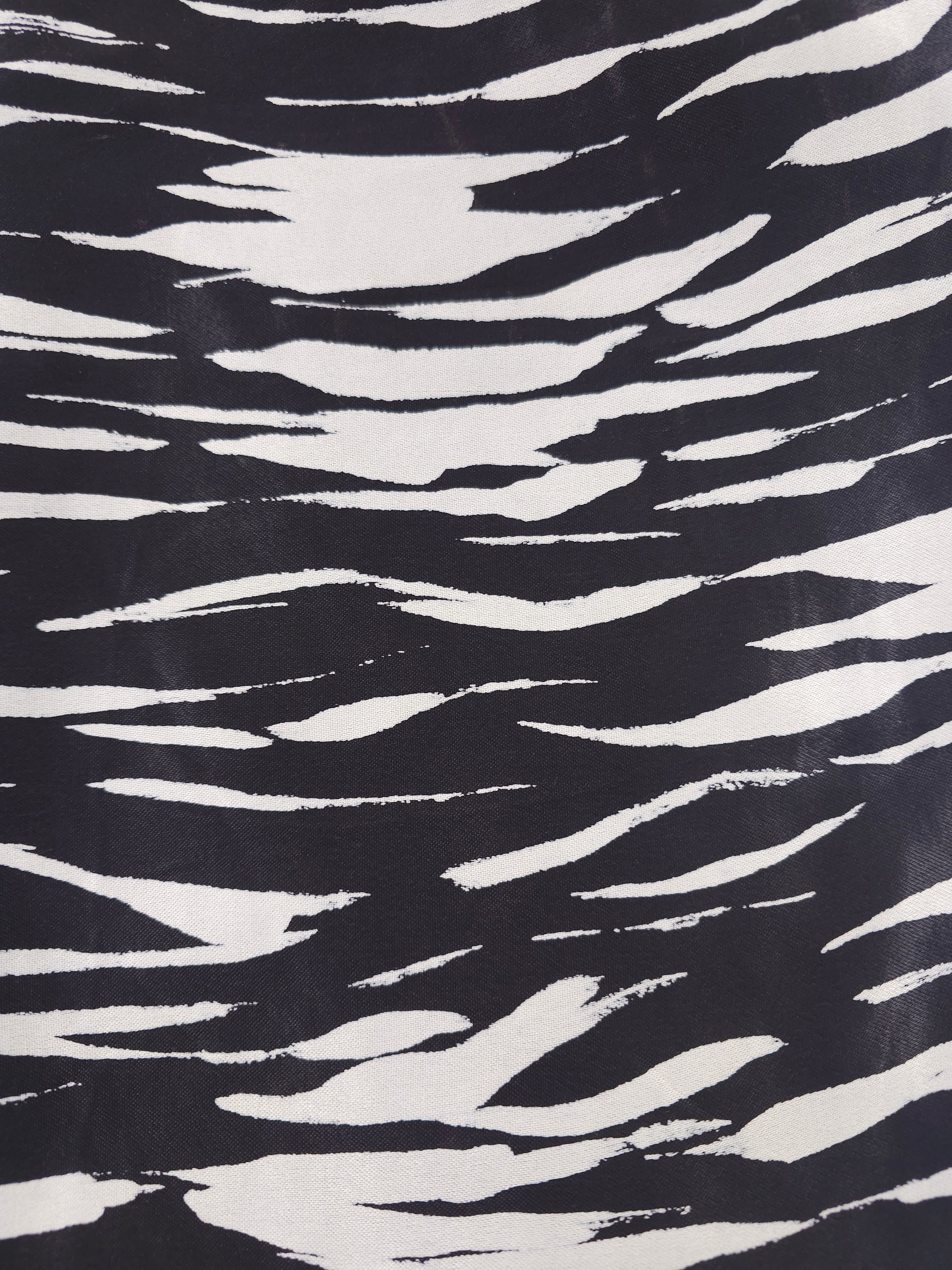 Inverted zebra Viscose sateen- 1.5m piece
