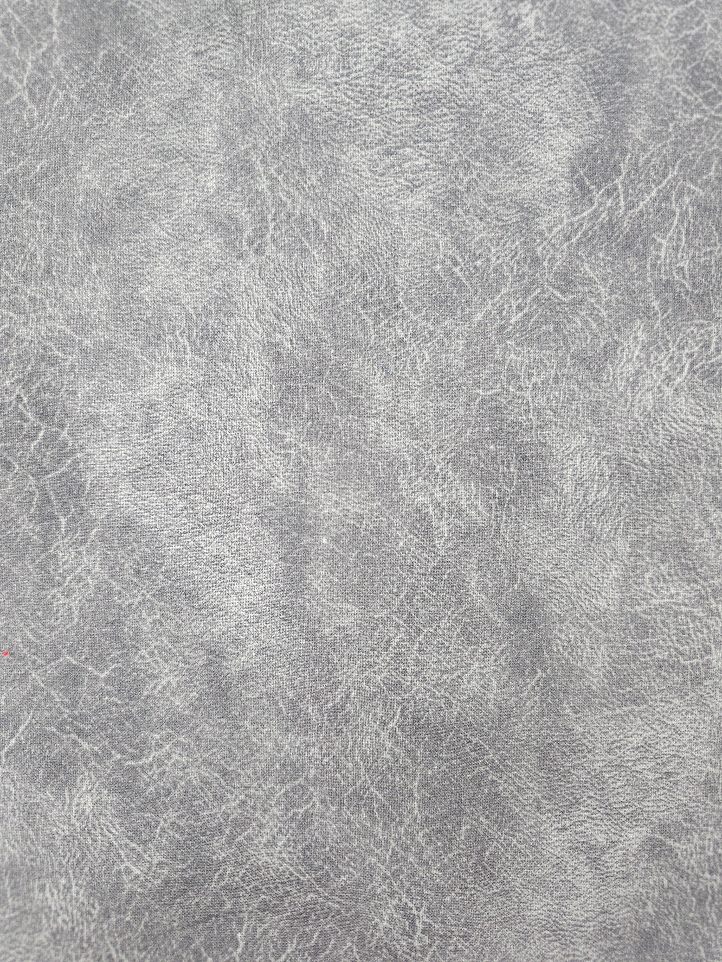 Mid grey crackle Cotton- 2.6m piece