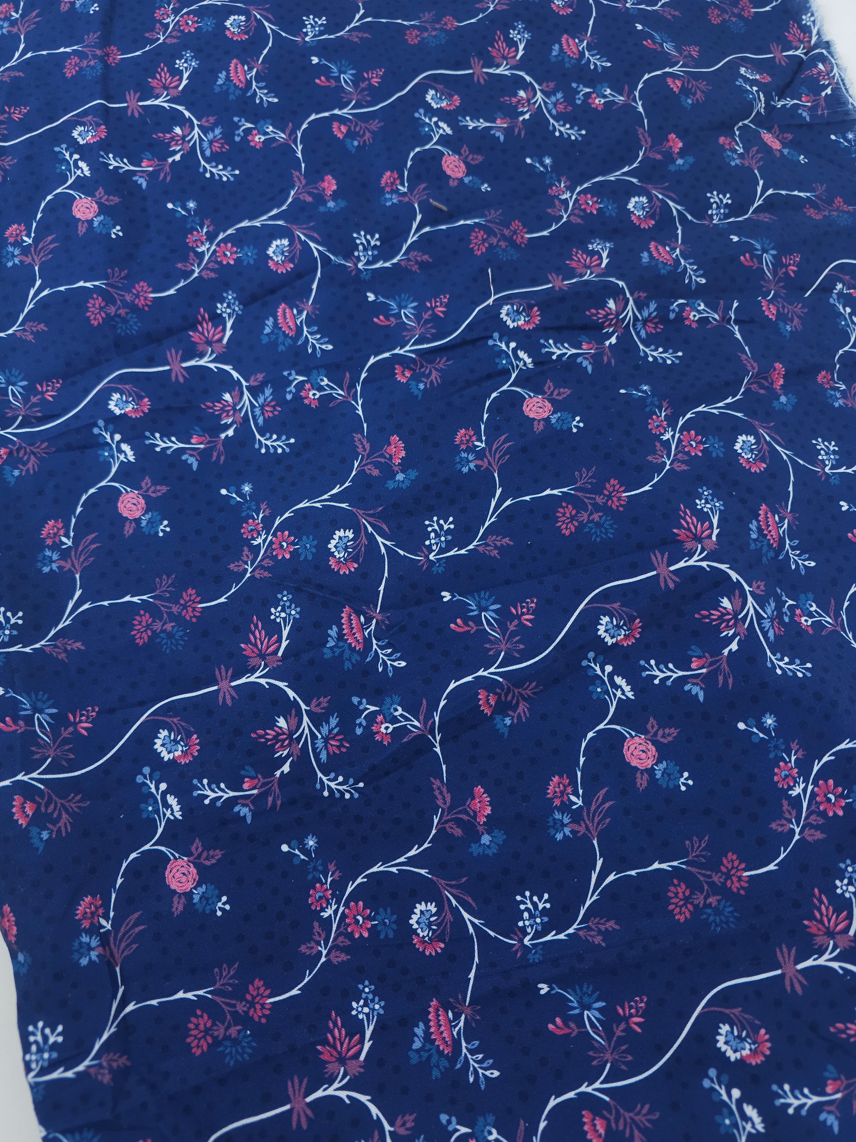 Navy floral vine Cotton- 1.3m piece