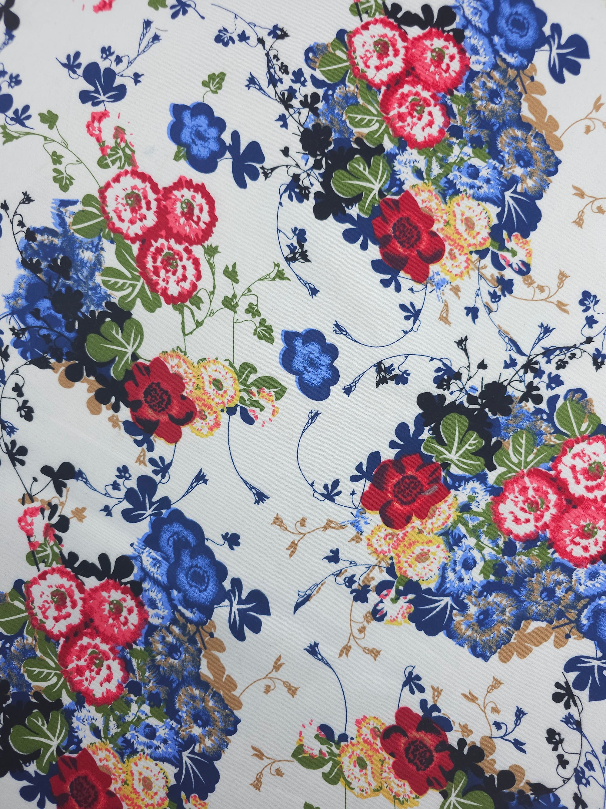 Floral Bunch Lightweight Cotton Sateen Twill