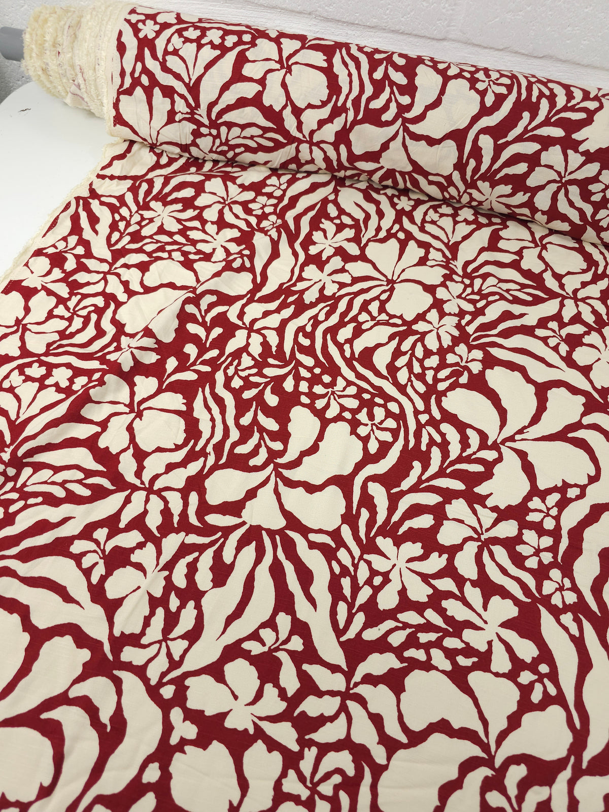 Burgundy/Cream Leaf Petal Outline Cotton Linen