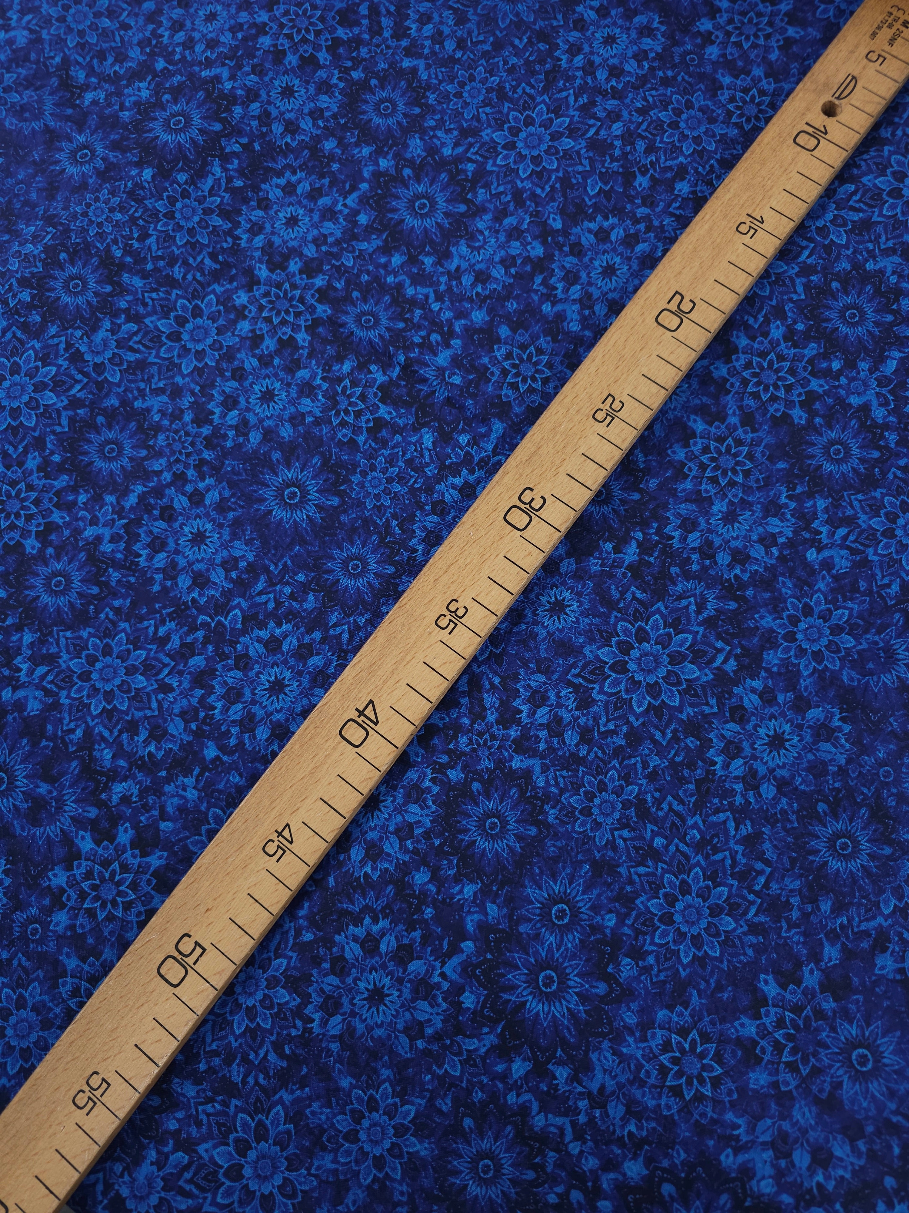 Deep Blue/Indigo Dancing Dahlias Kaleidoscope 100% Cotton 106" *EXTRA WIDE*