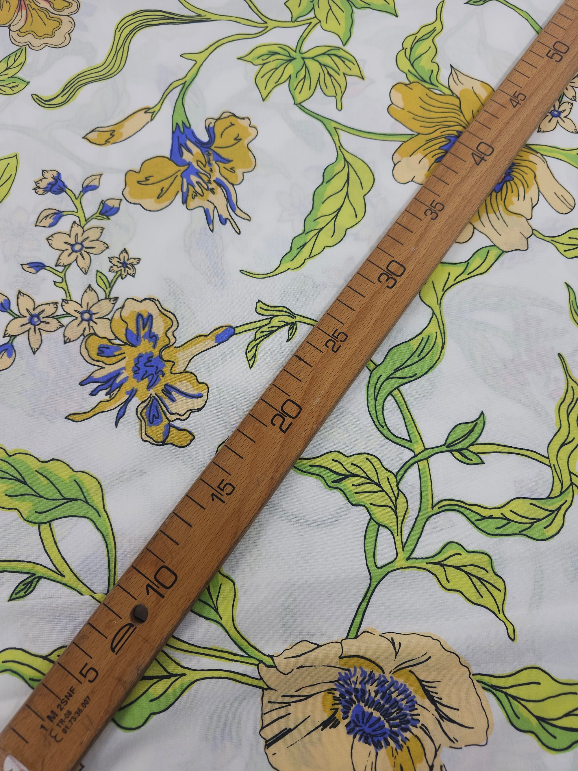 White Floral Vine 100% Cotton 102” - Urban Outfitters *EXTRA WIDE*