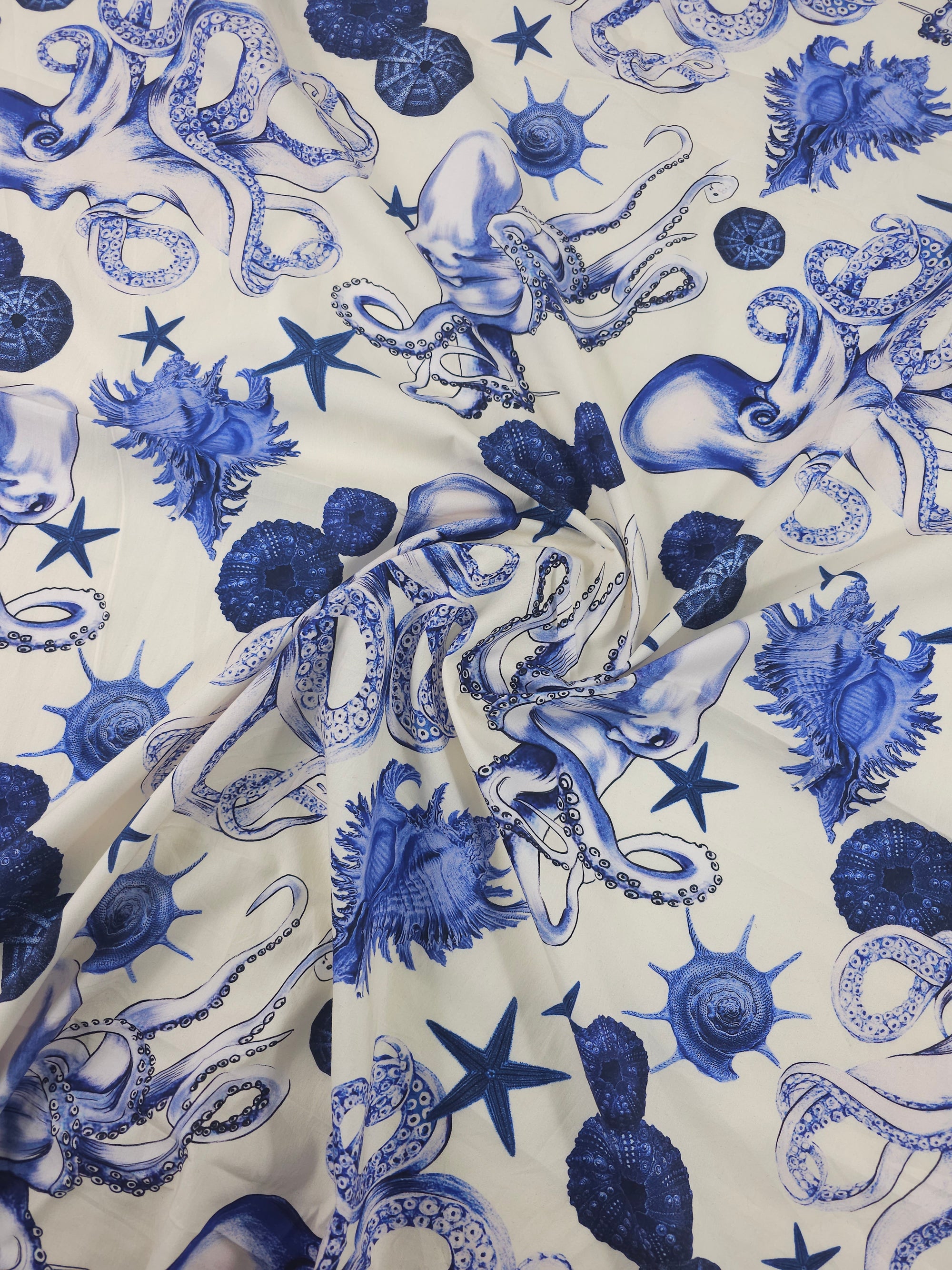 Blue Shell Octopus Lightweight Cotton Poplin