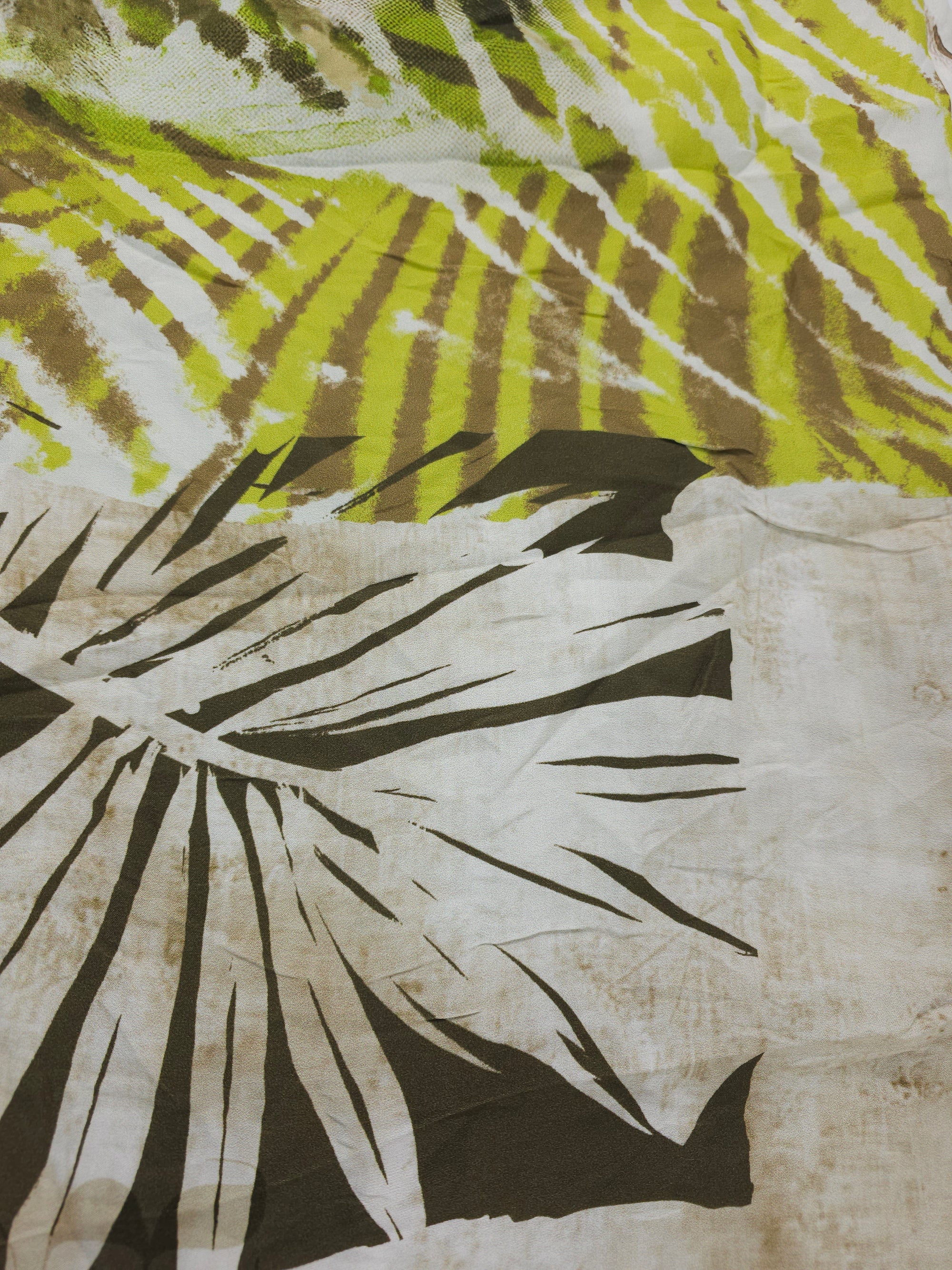 Layered palms Viscose- 1.4m piece