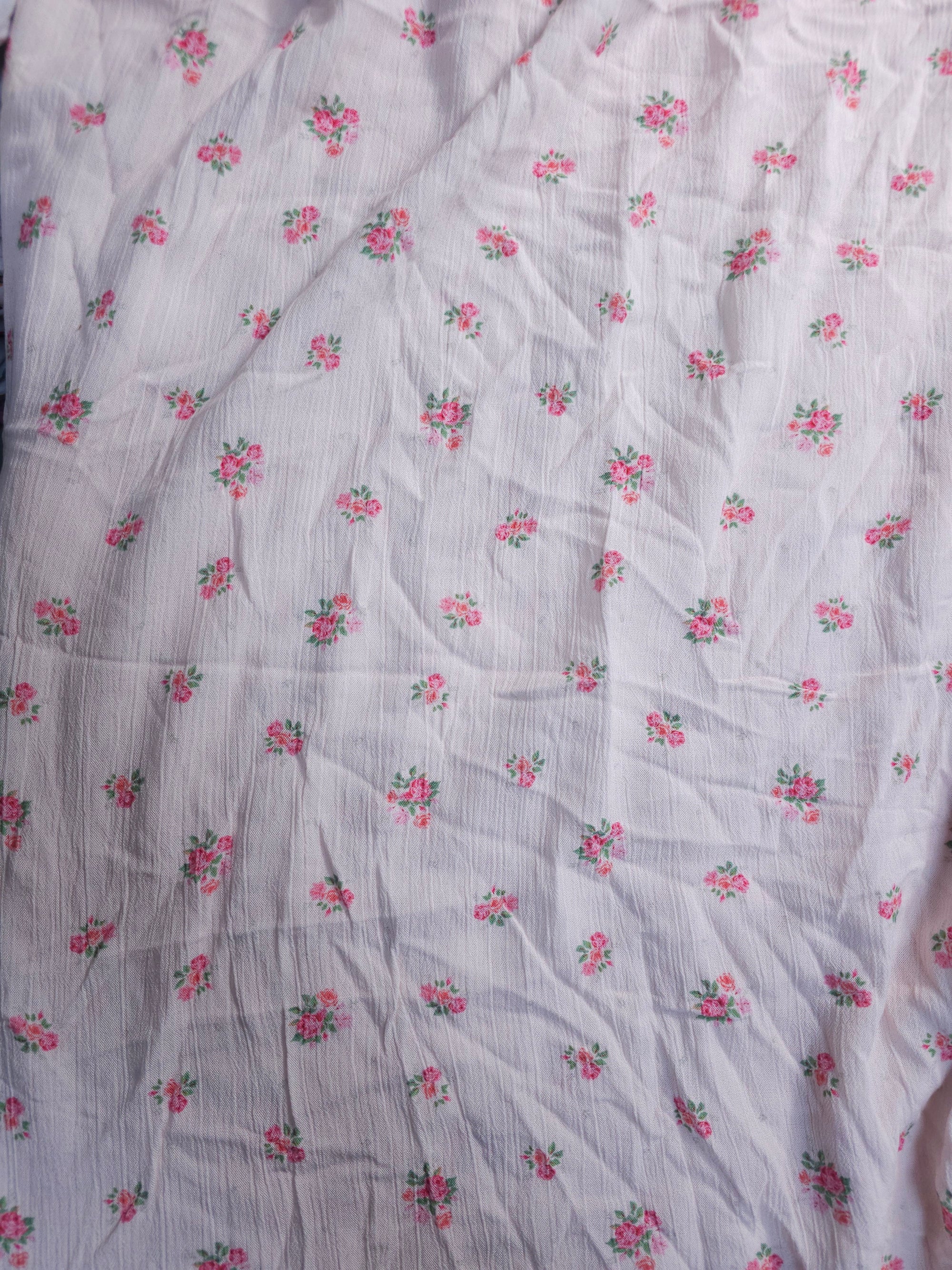 Rose Garden Crinkle Viscose - 1.6m Piece