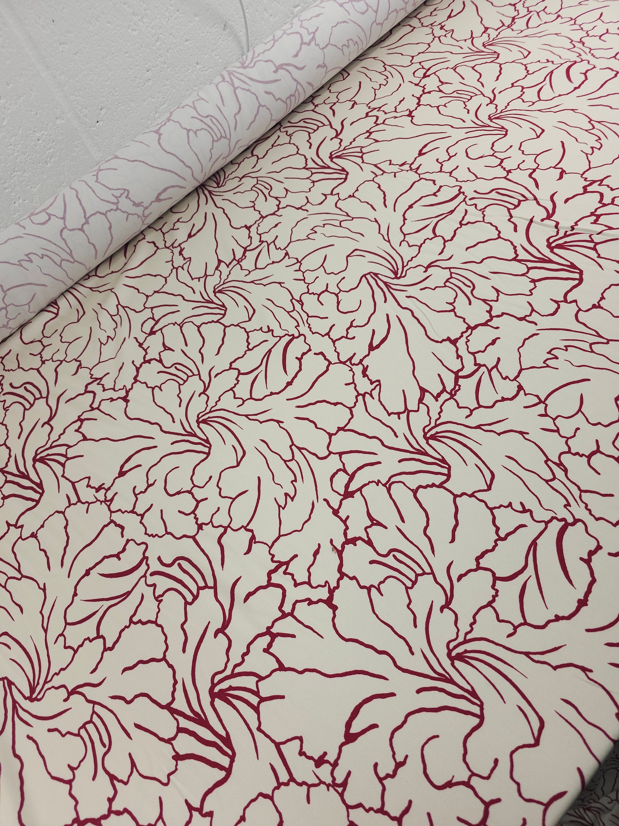 Wine/Cream Floral Outline Viscose Satin *DEFECT*