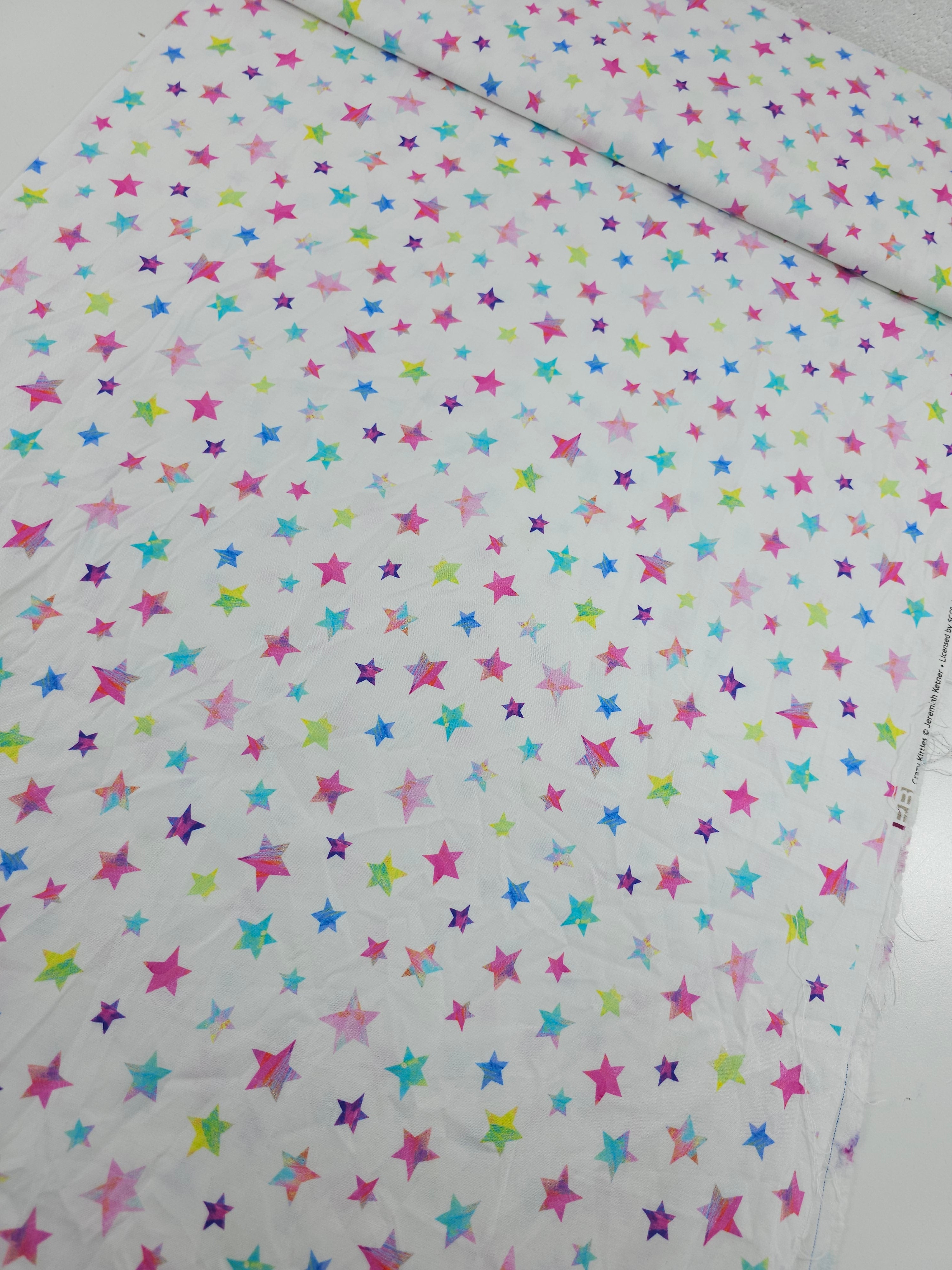 Multicolour Irregular Tossed Stars 100% Cotton