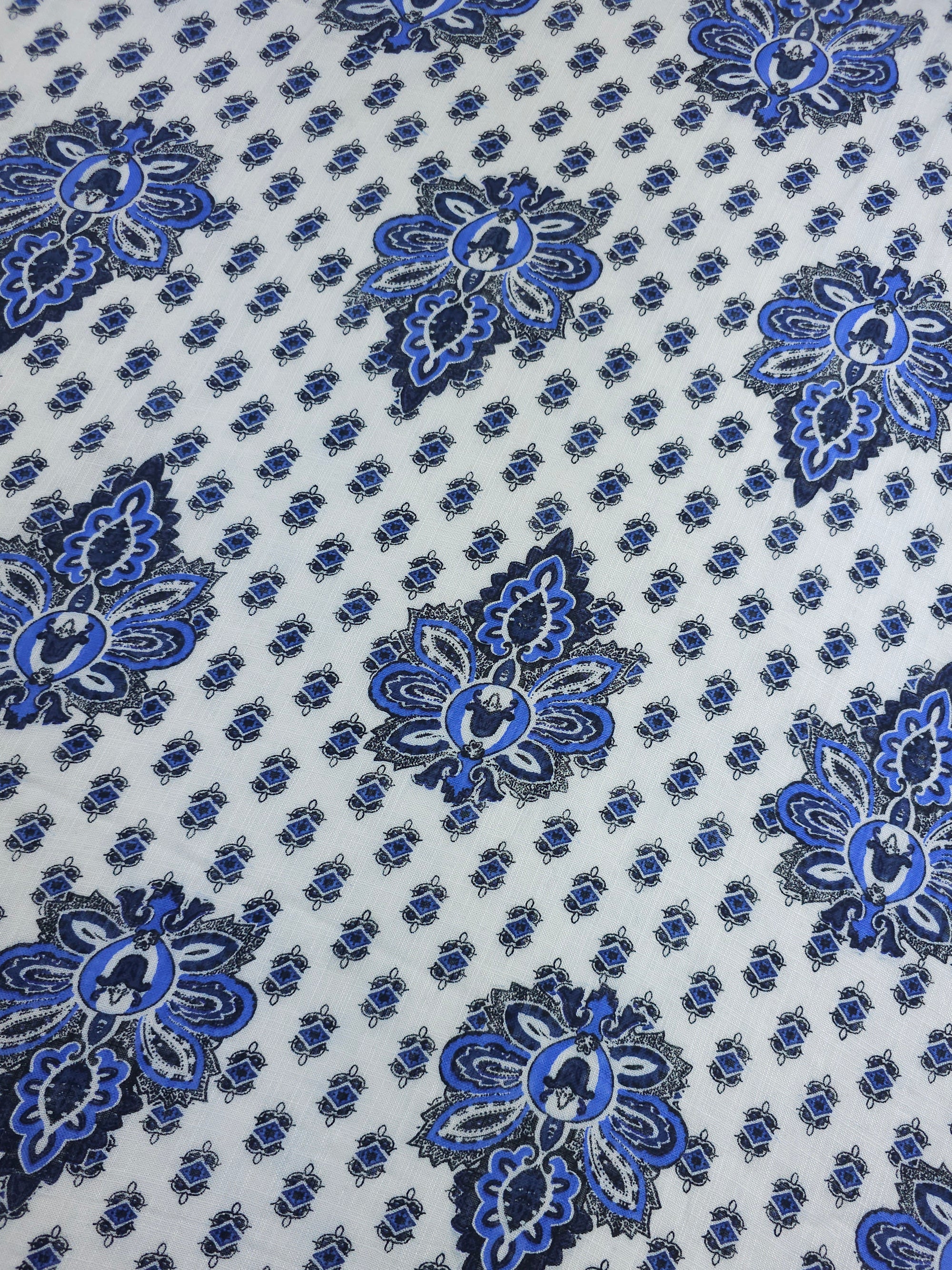 Blue/White Ikat Cotton Flax