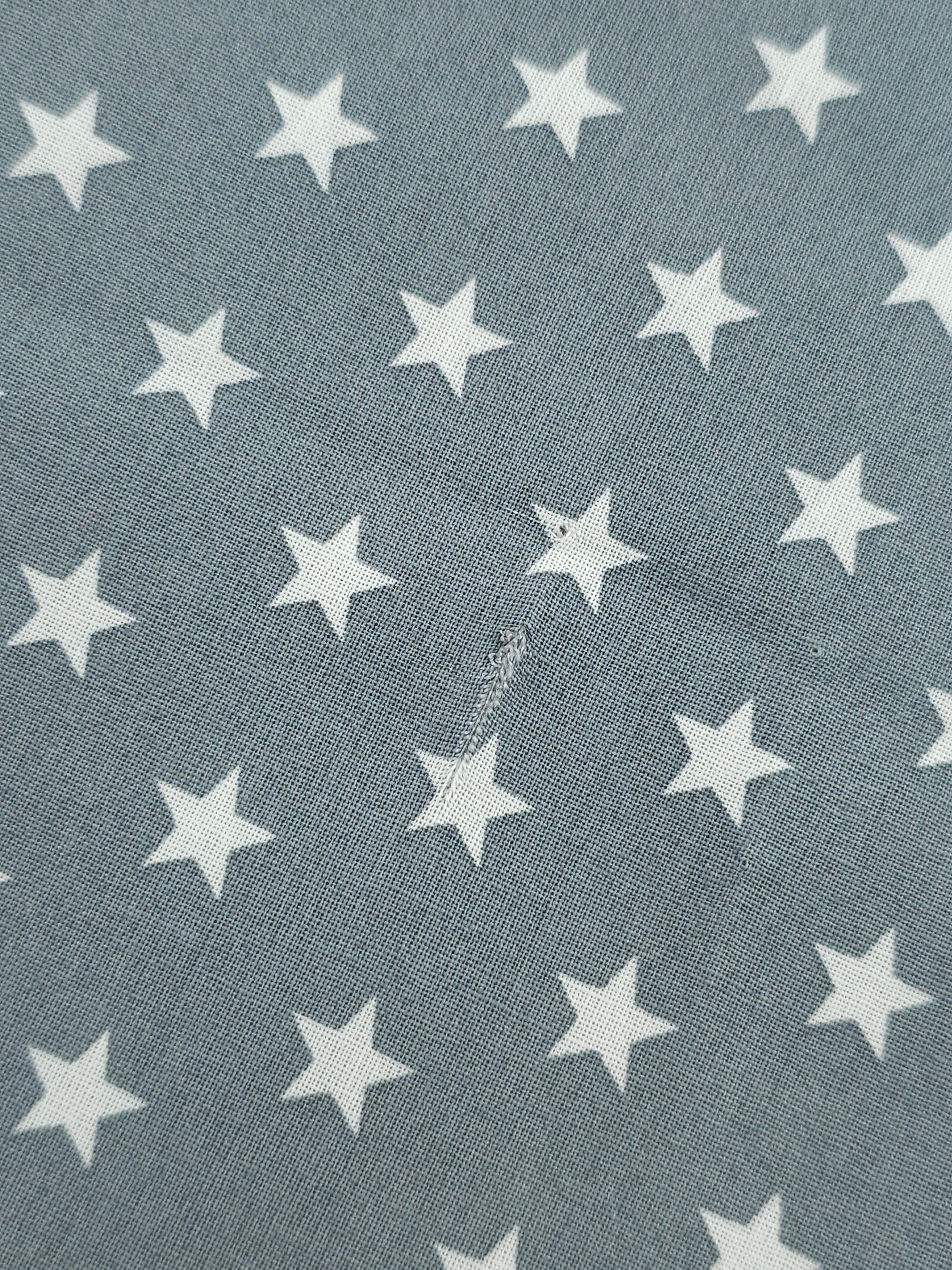 Grey Petit Stars Lightweight Cotton 57" *DEFECT*