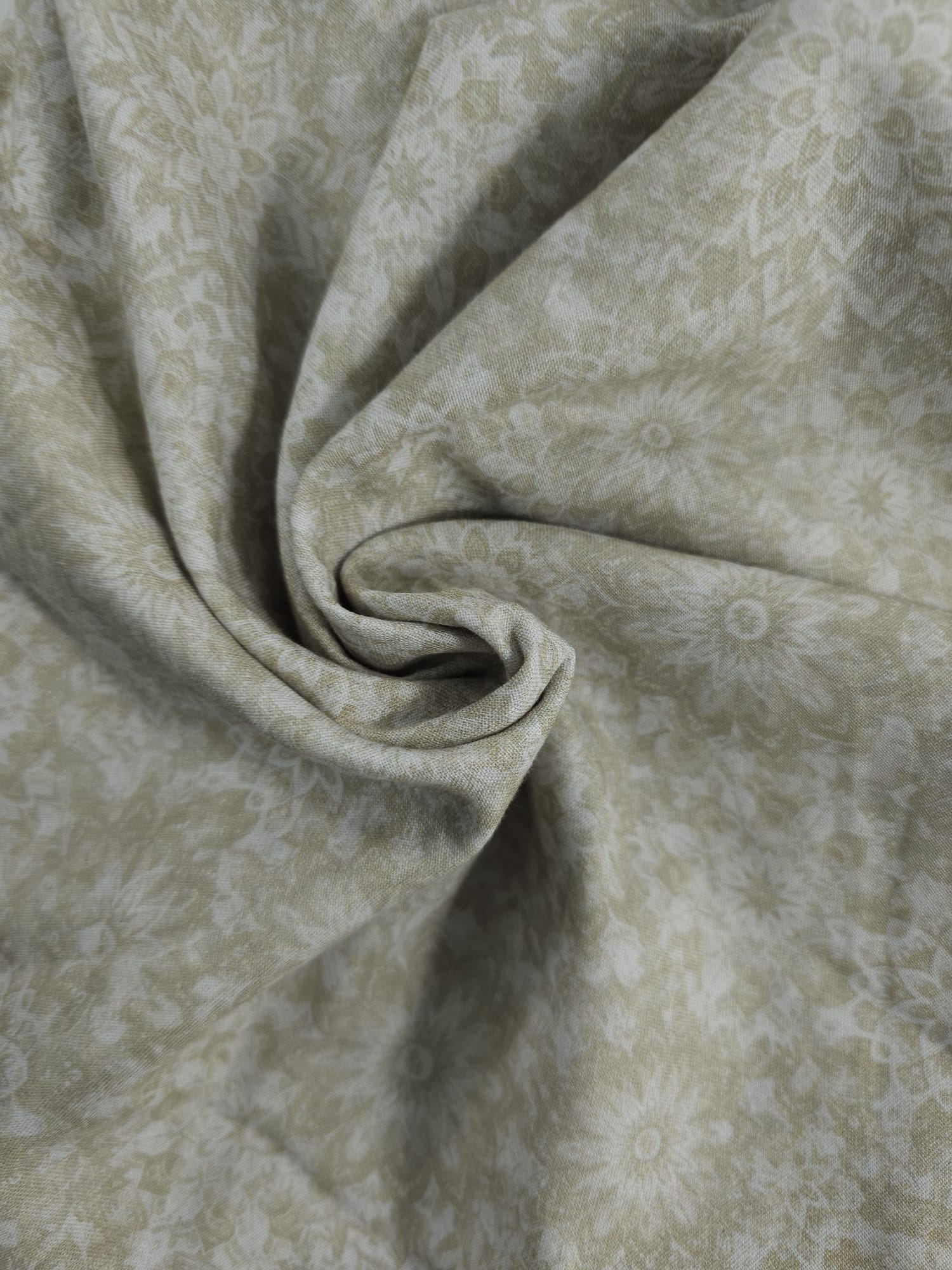 Pale Green Floral Cotton - 2.5m Piece