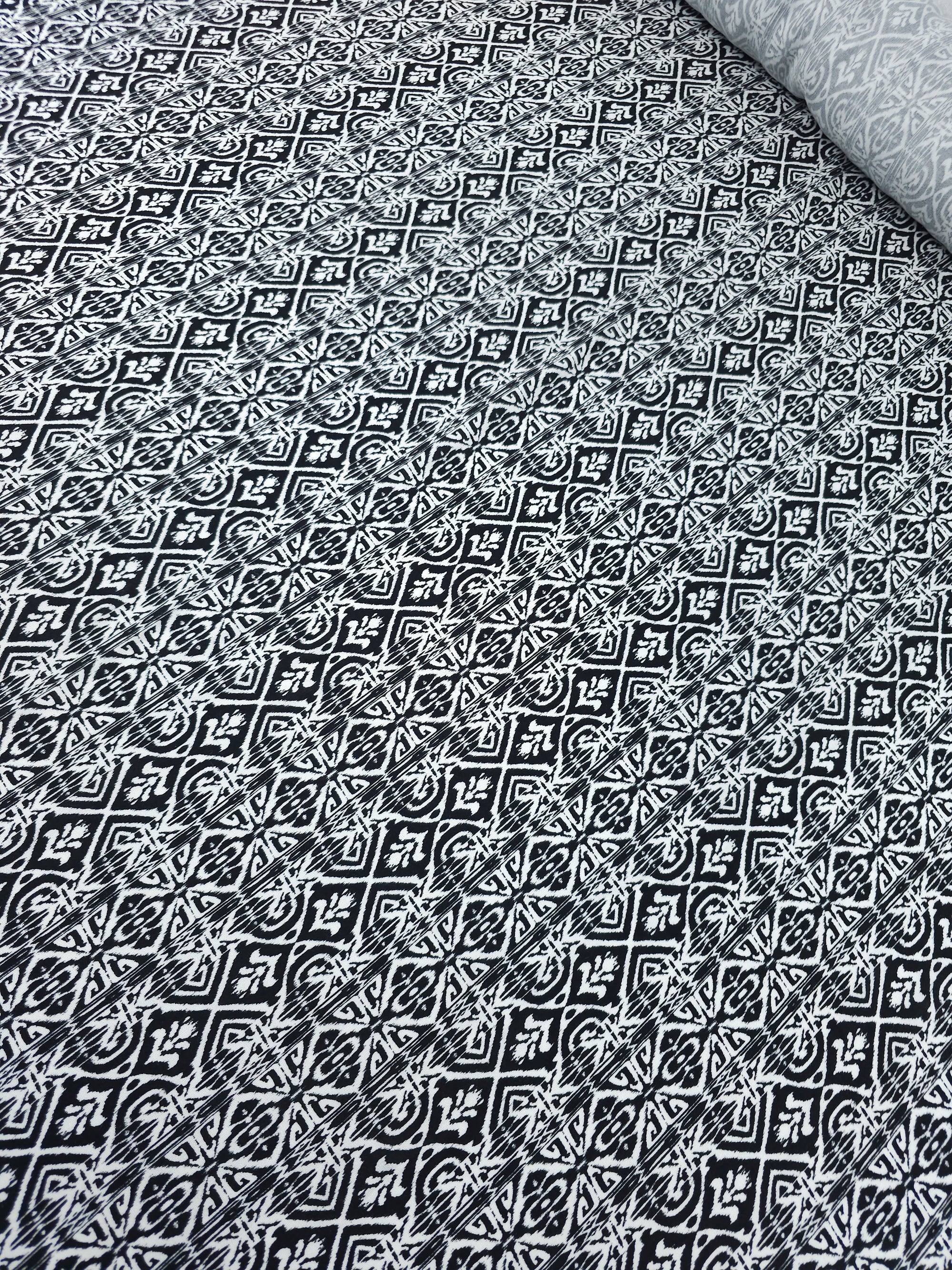 Black/White Static Damask Stripe Viscose Challis