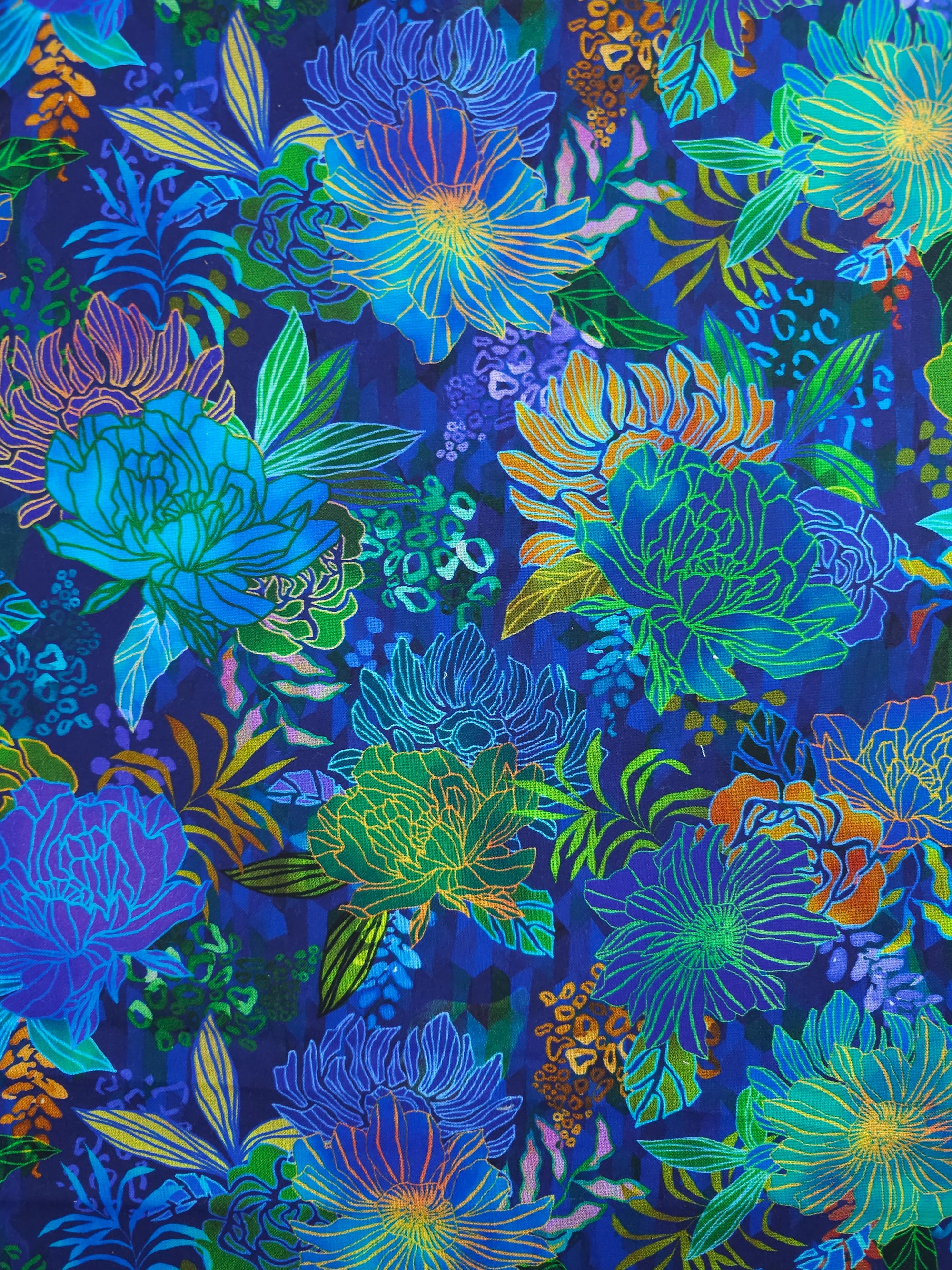 Blue Midnight In The Jungle Floral 100% Cotton 103" - Robert Kaufman *EXTRA WIDE*