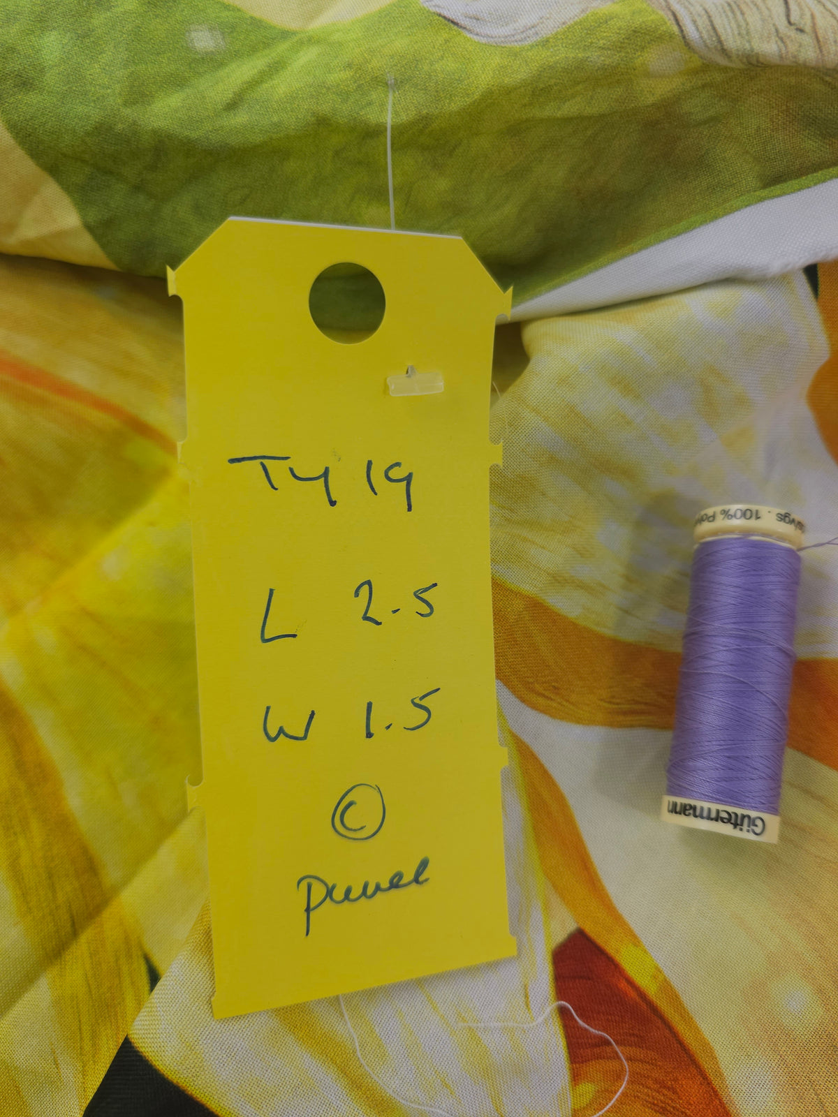 Sunflower season Cotton panel- 2.5m piece