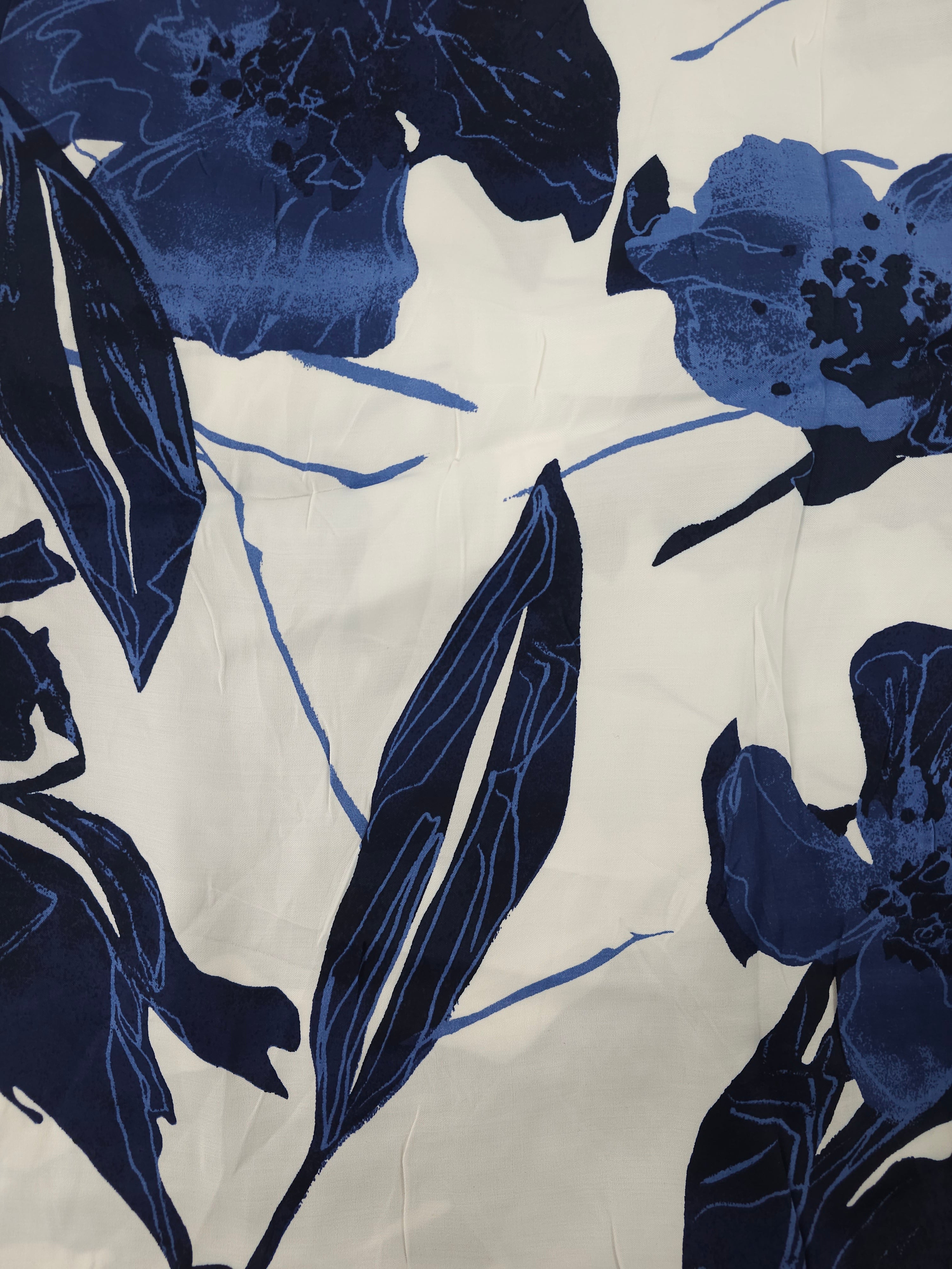 Dark blue floral Viscose- 1.6m piece