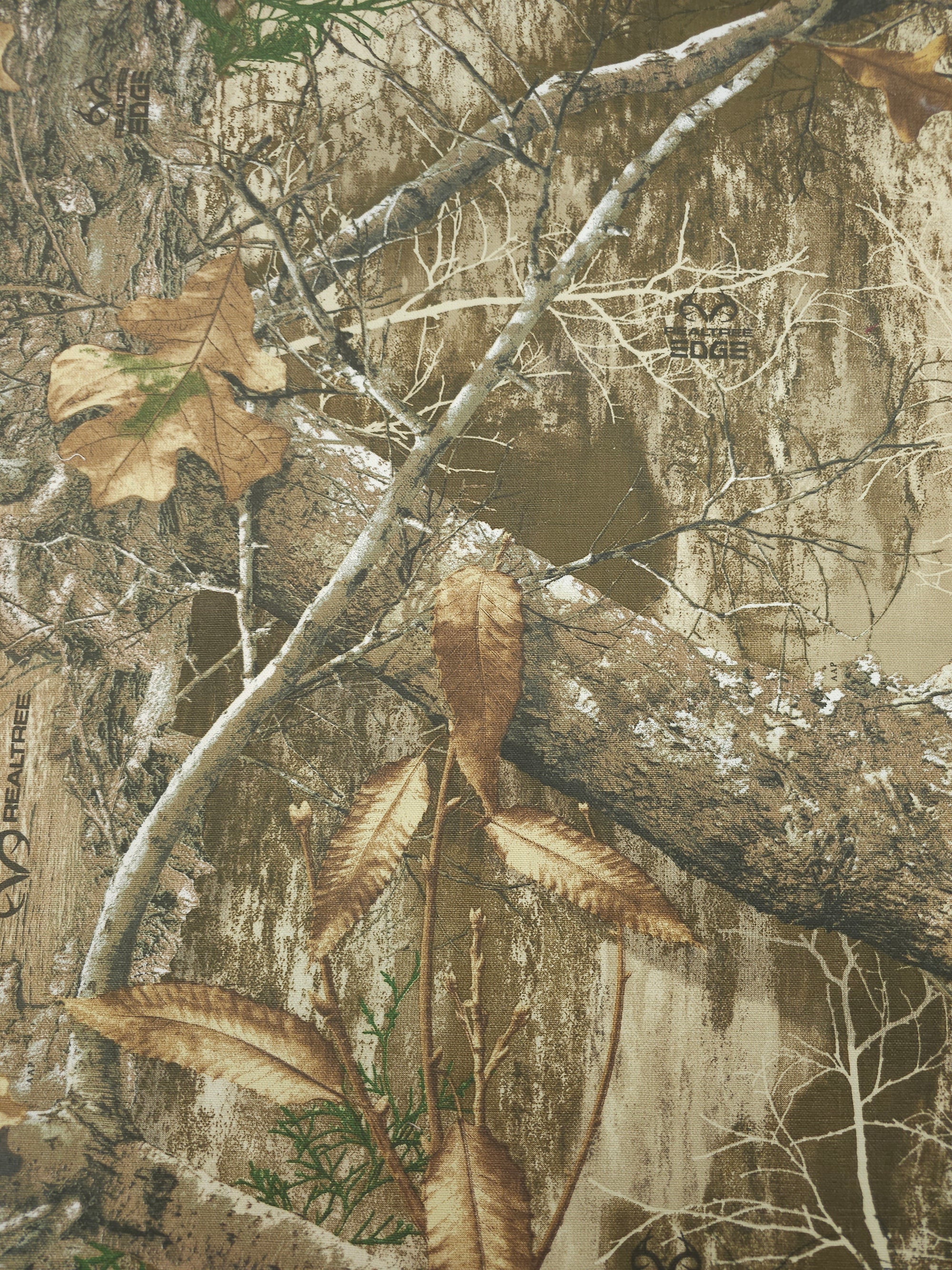 Realtree Leaf Branch Canvas Cotton