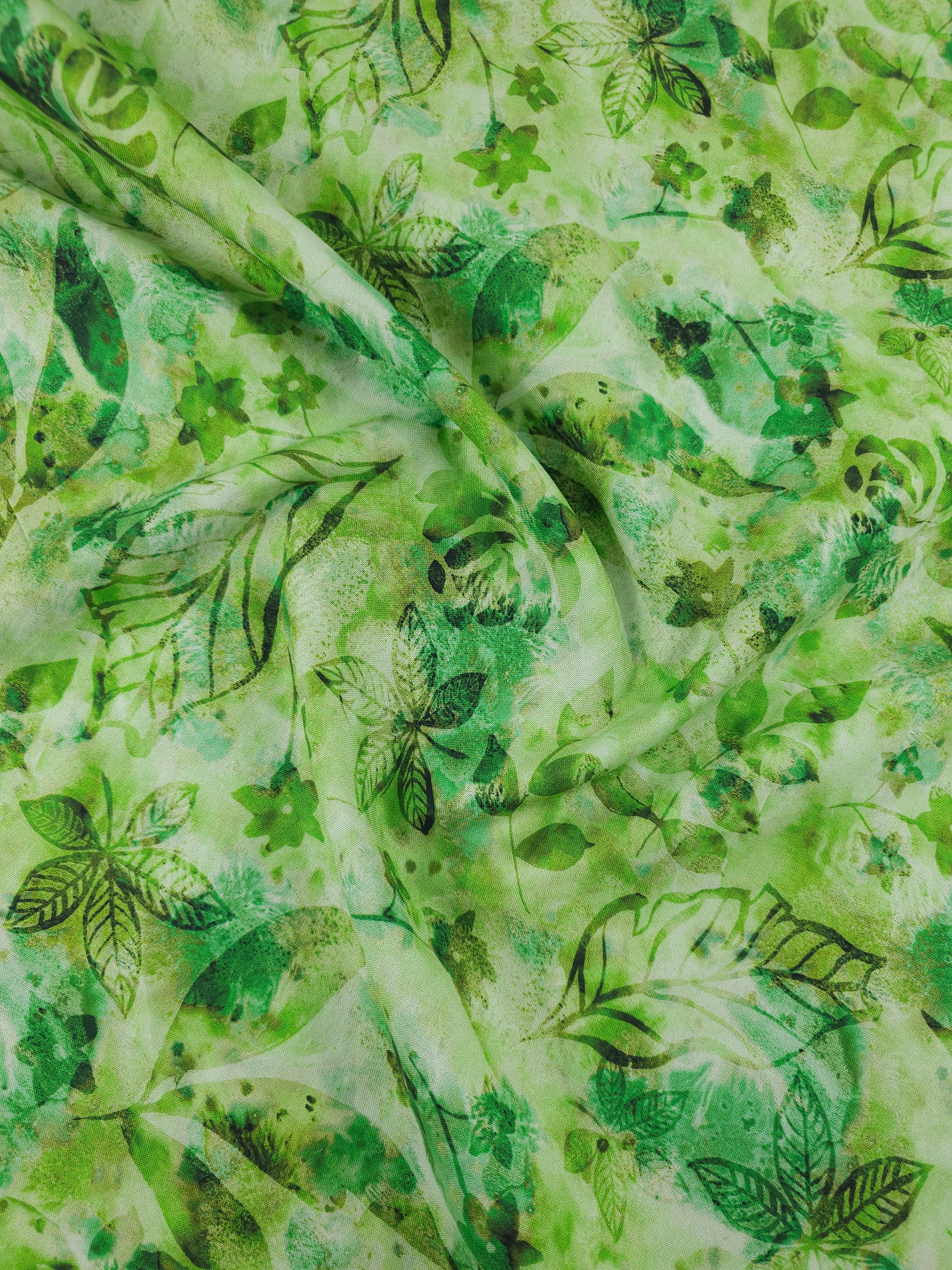 Green Leaf Floral Botanics 100% Cotton 102"