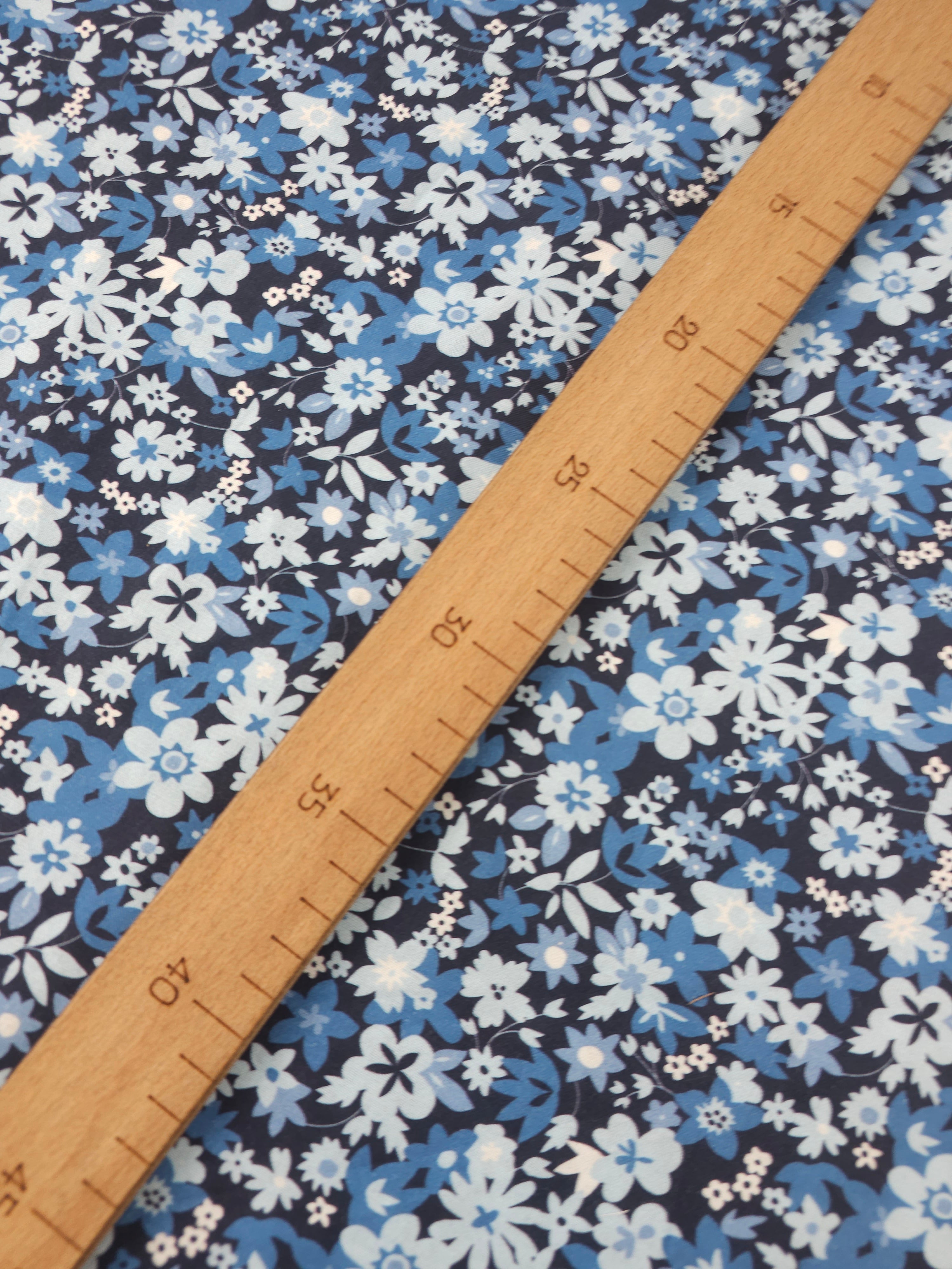 Navy/Blue Floral Garden Bloom 100% Cotton