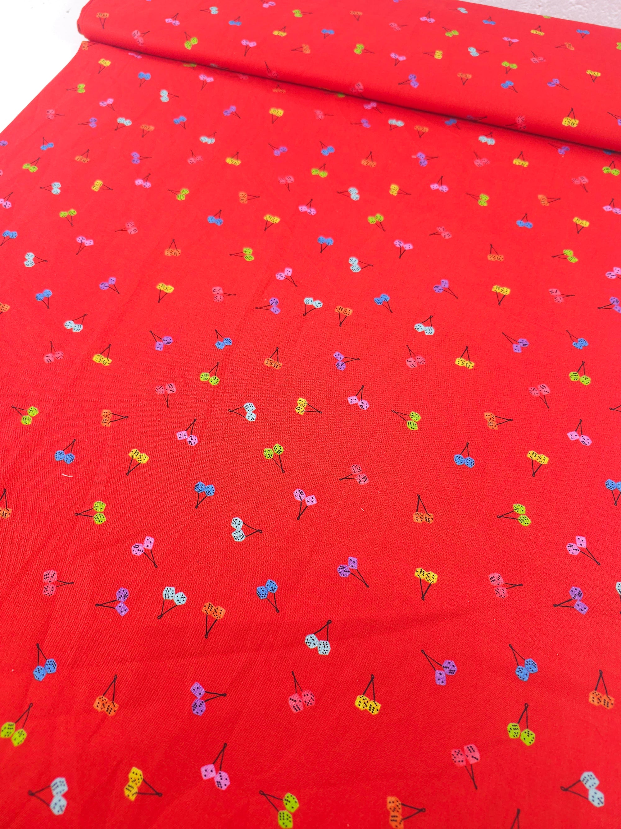 Red Hanging Dice 100% Cotton- Robert Kaufman