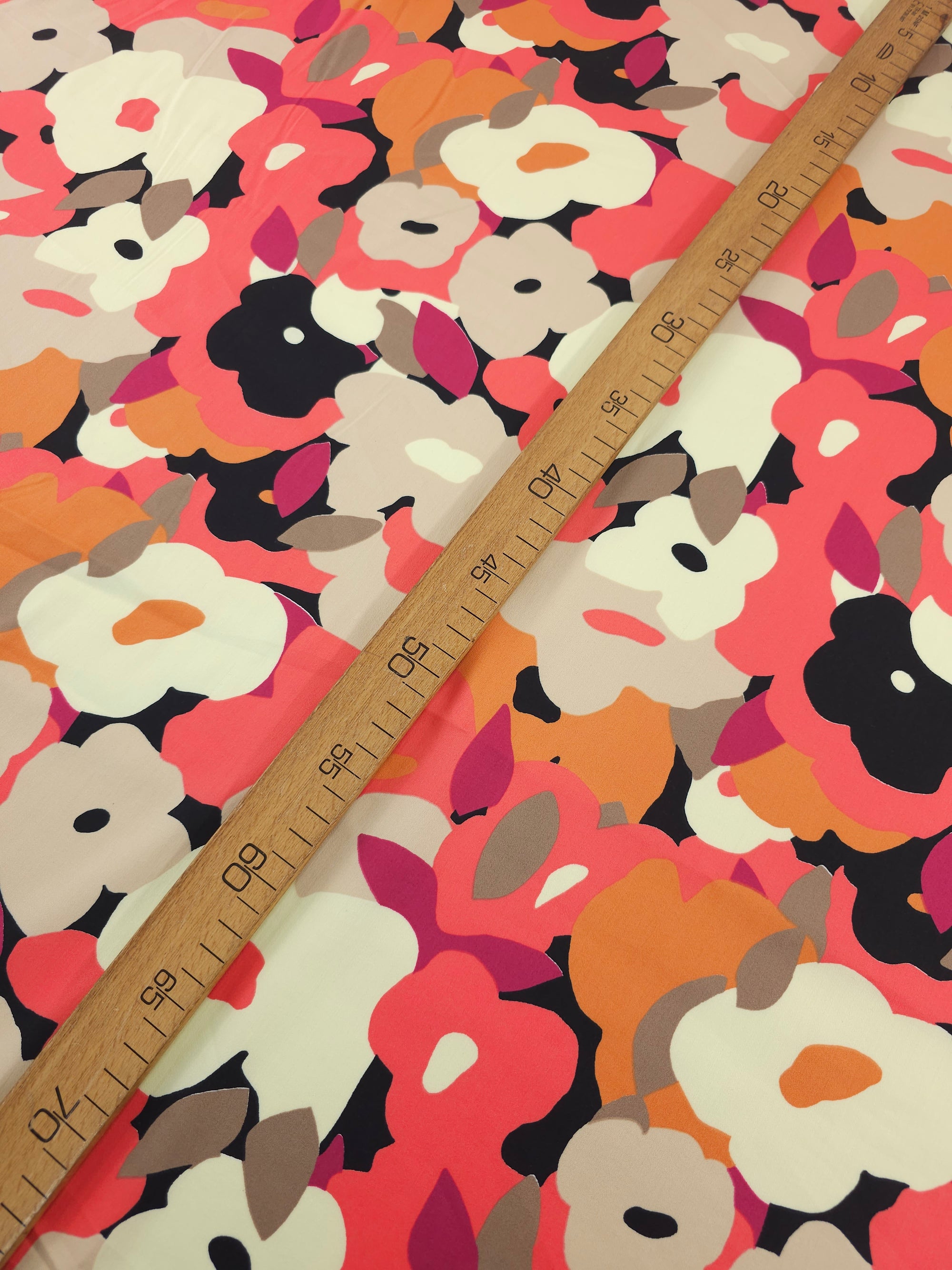 Pink/Cream Pop Floral Outline Lightweight Stretch Cotton