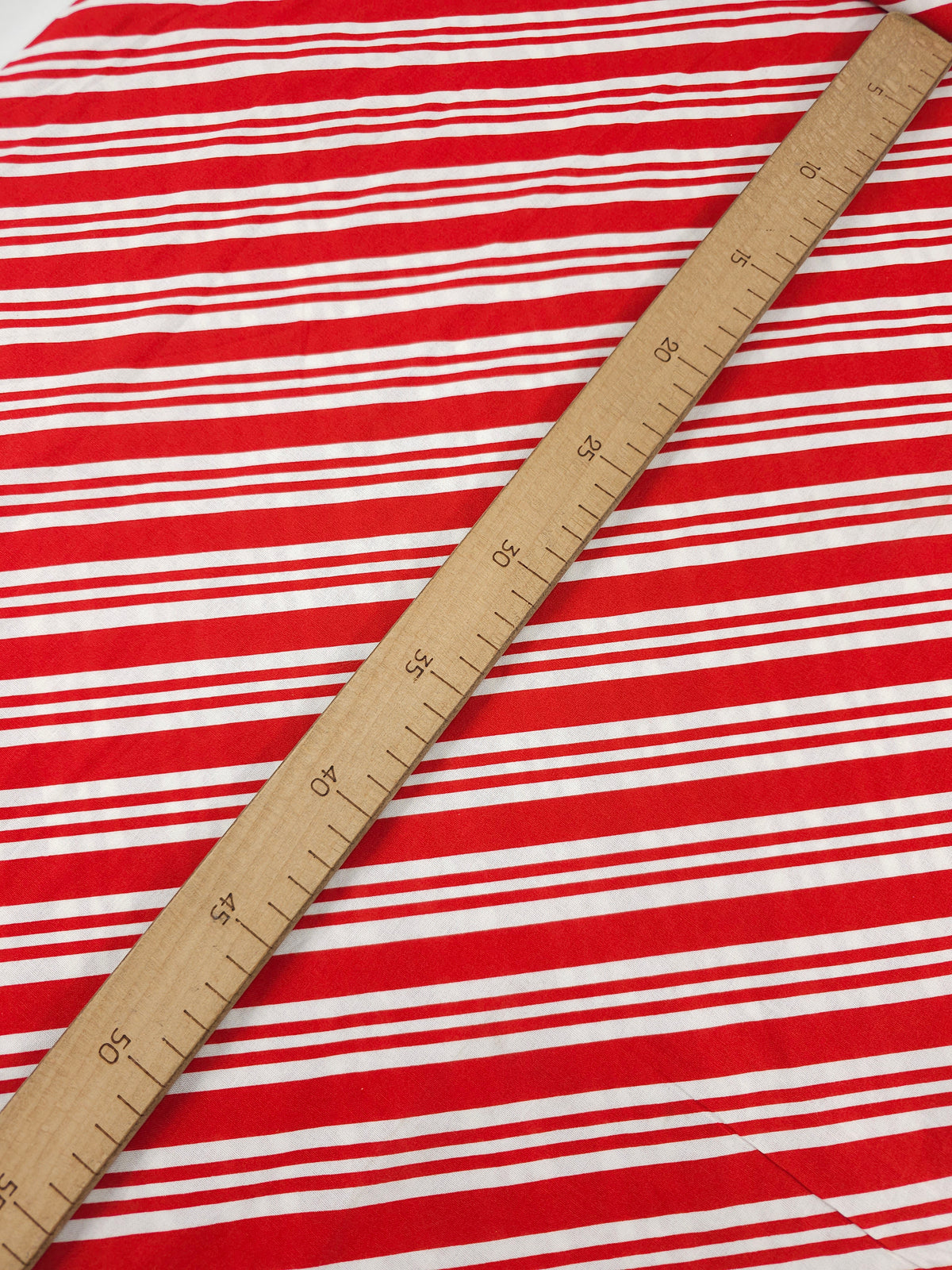Red/White Diagonal Stripe 100% Cotton