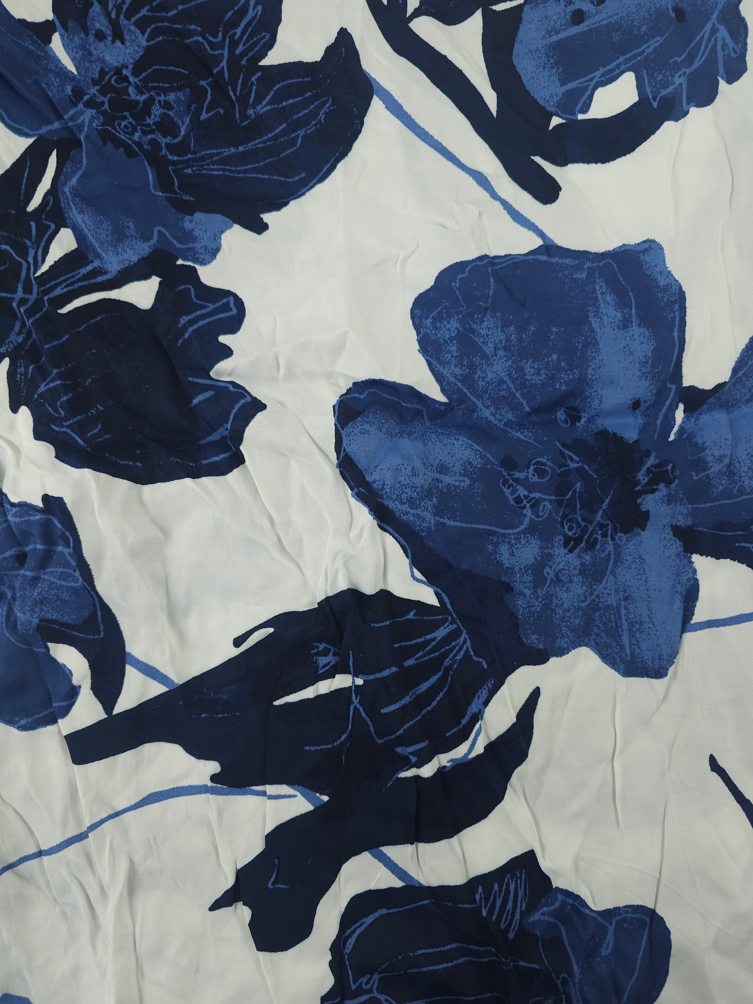 Blue flower Viscose sateen- 1.3m piece