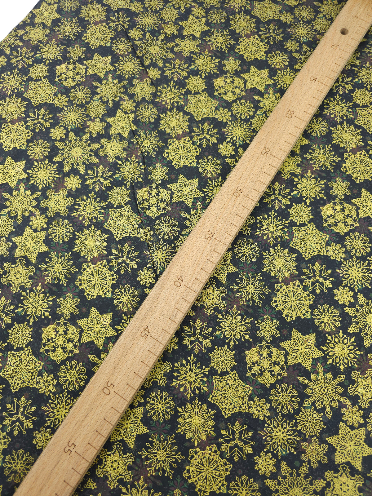 Gold Shimmer Snowflakes 100% Cotton - Robert Kaufman