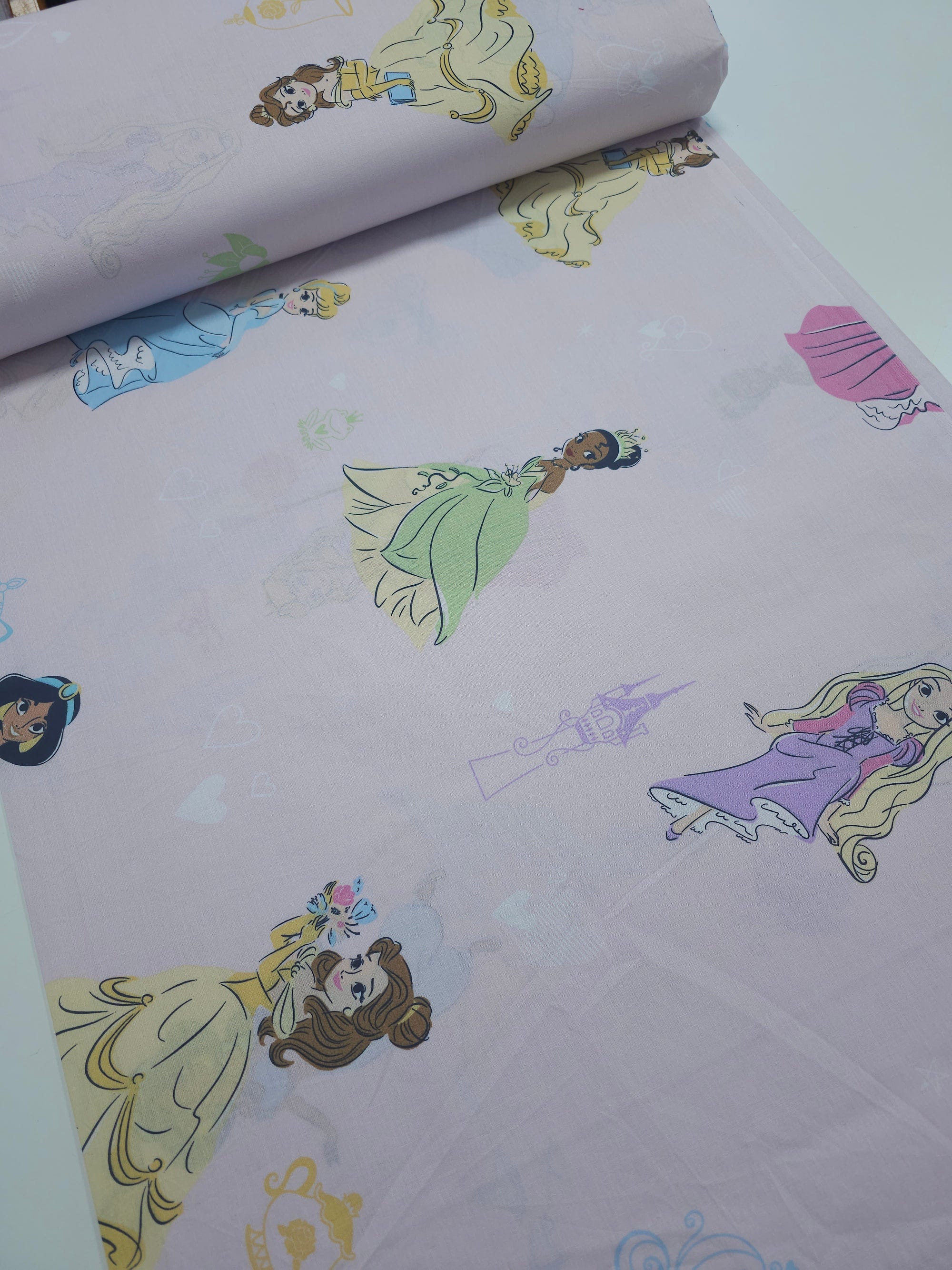 Disney Princess 100% Cotton 82"